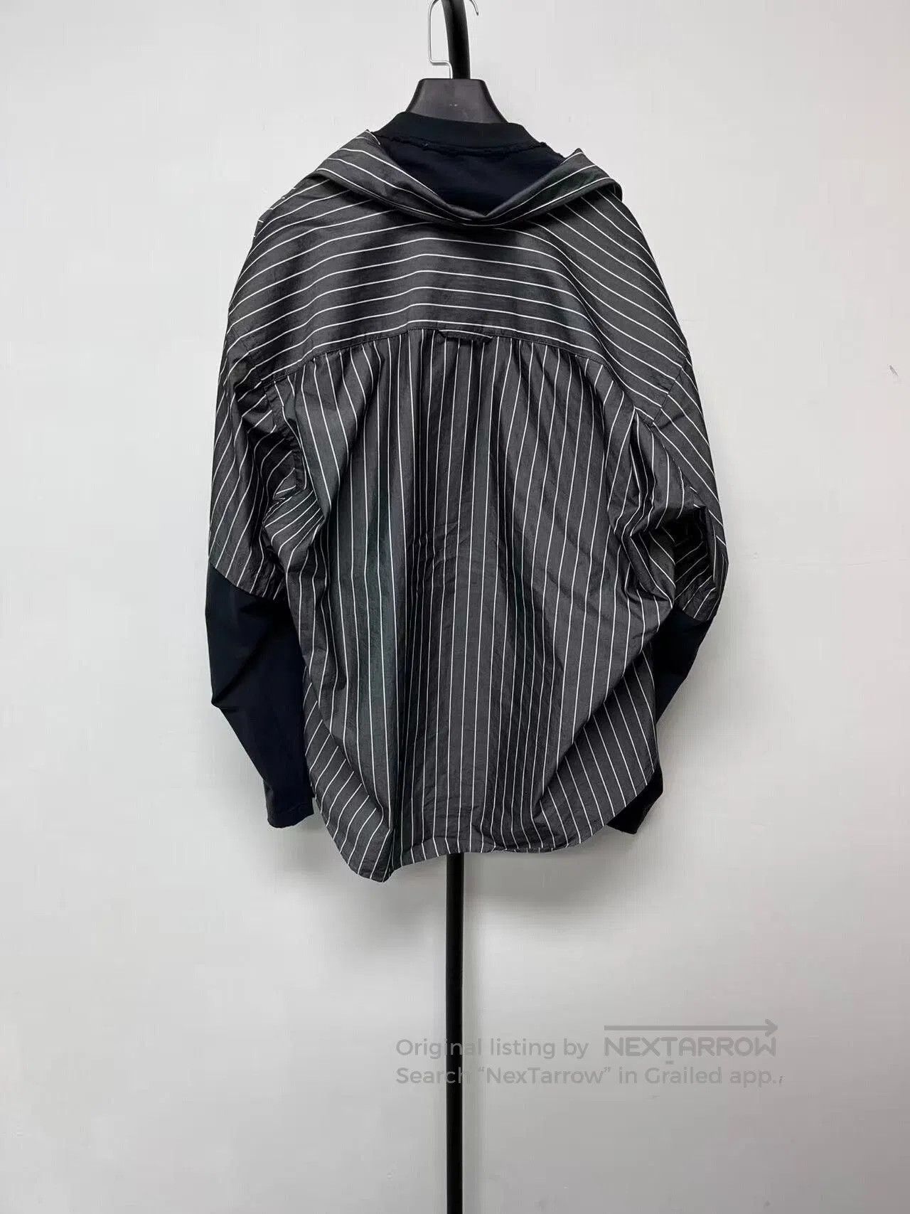Balenciaga striped long sleeve button. Size US M / EU 48-50 / 2 - 2 Thumbnail