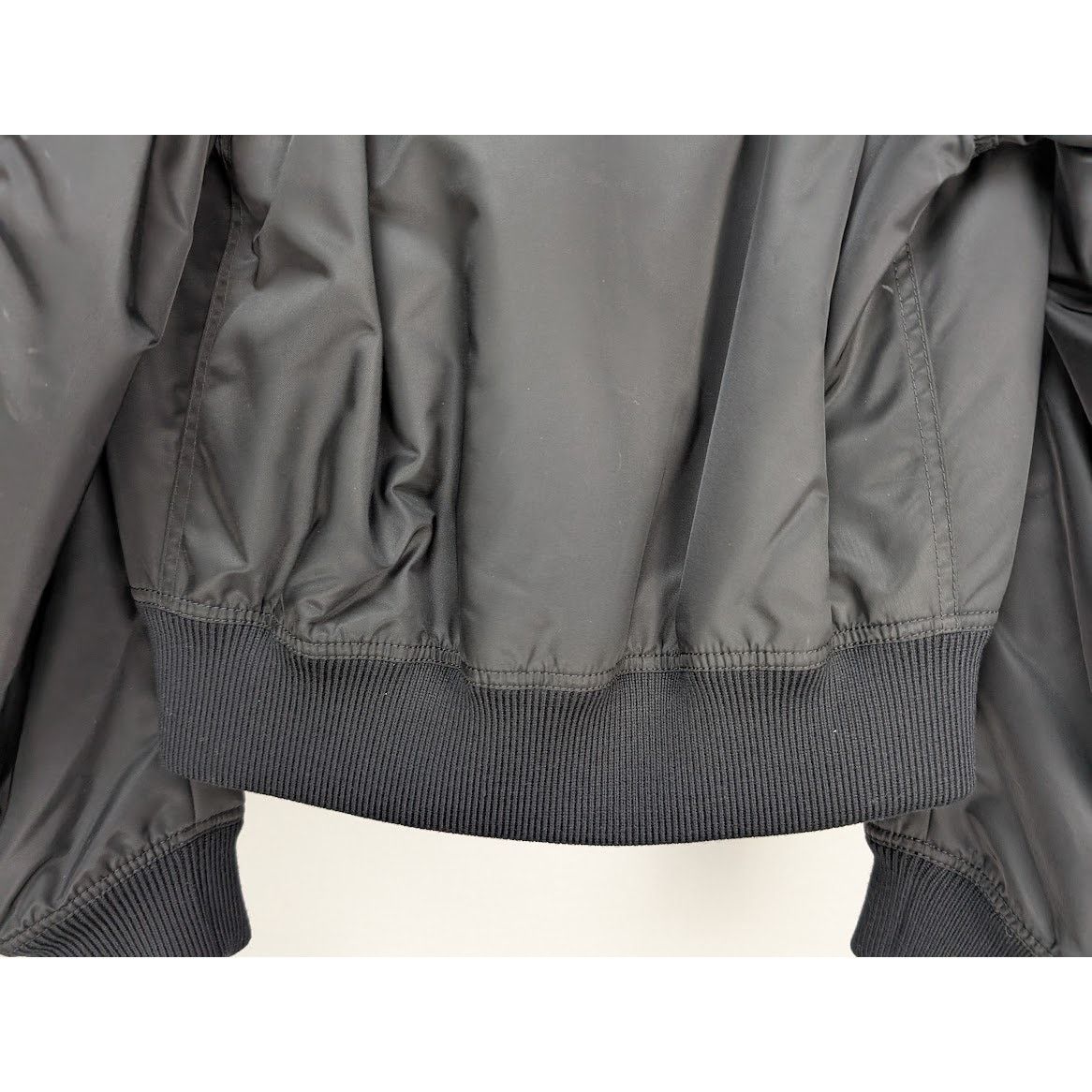 Bottega Veneta o1rshd1 Nylon Garabdine Puffer Jacket in Black Size US S / EU 44-46 / 1 - 14 Thumbnail