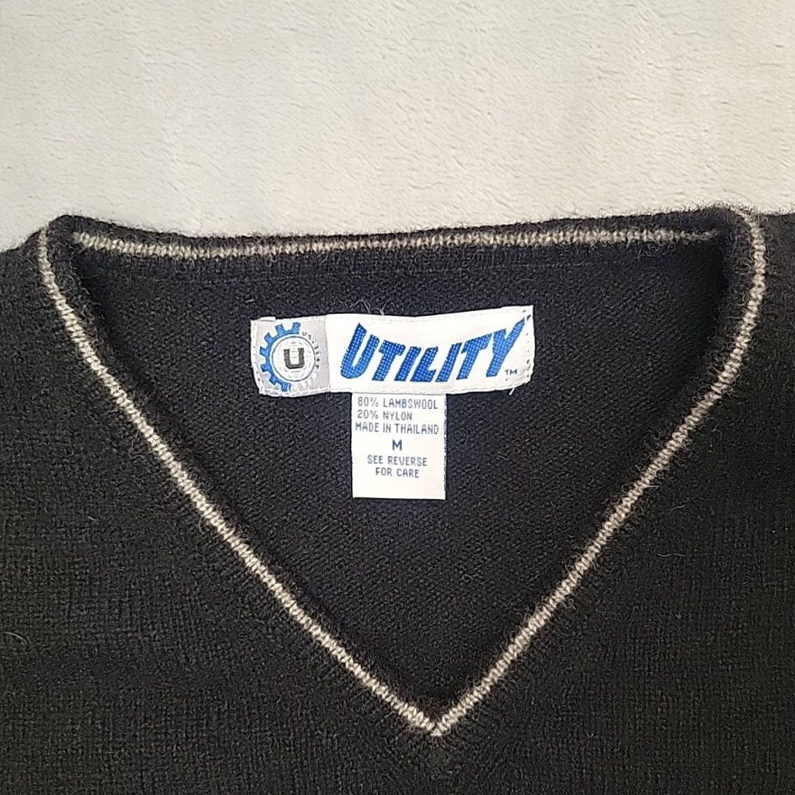 Vintage VINTAGE Utility Sweater Mens 2XL Black 80% Lambswool Classic V-neck Retro Size US XXL / EU 58 / 5 - 3 Thumbnail