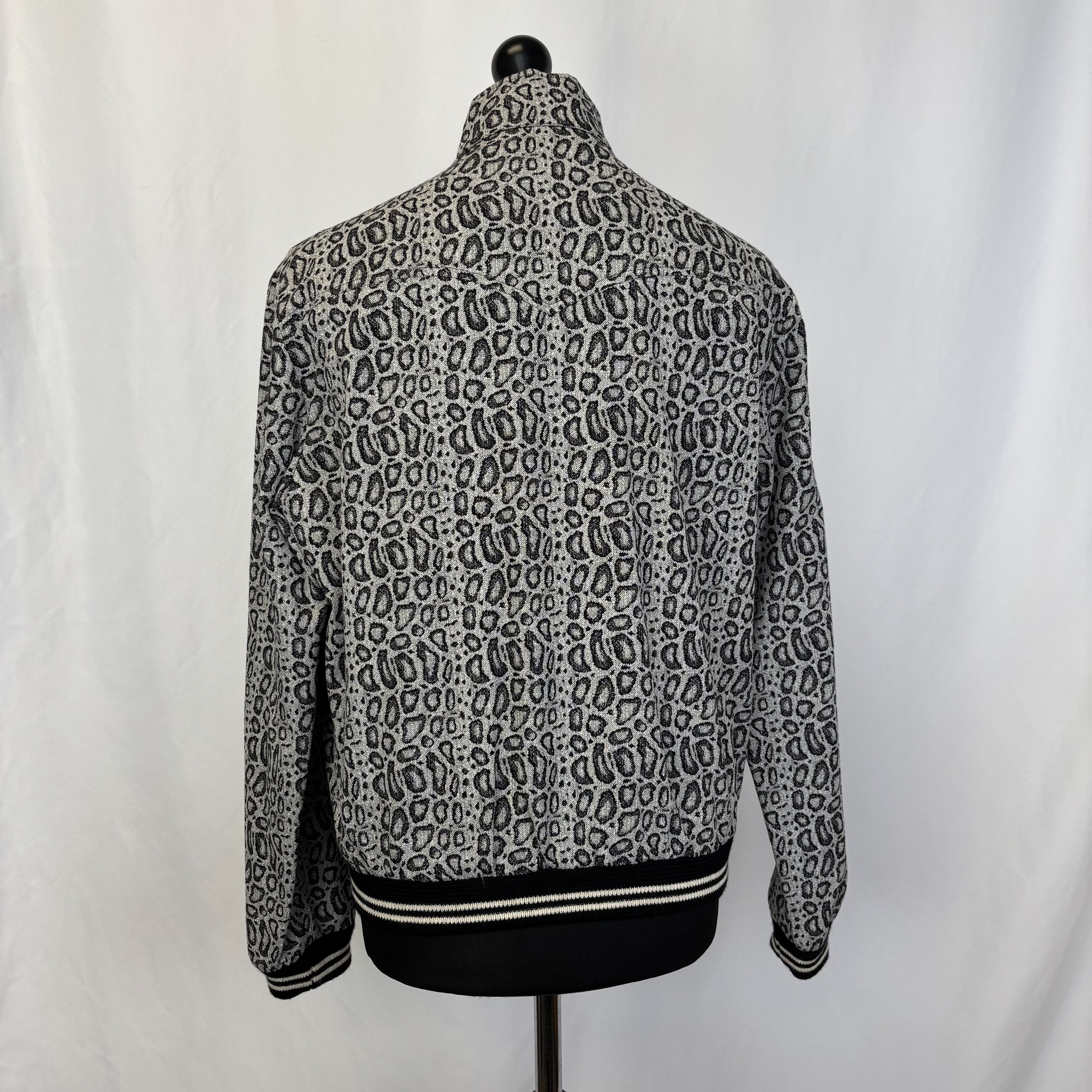 Saint Laurent Paris Saint Laurent Grey Leopard Jacket Size US L / EU 52-54 / 3 - 3 Thumbnail