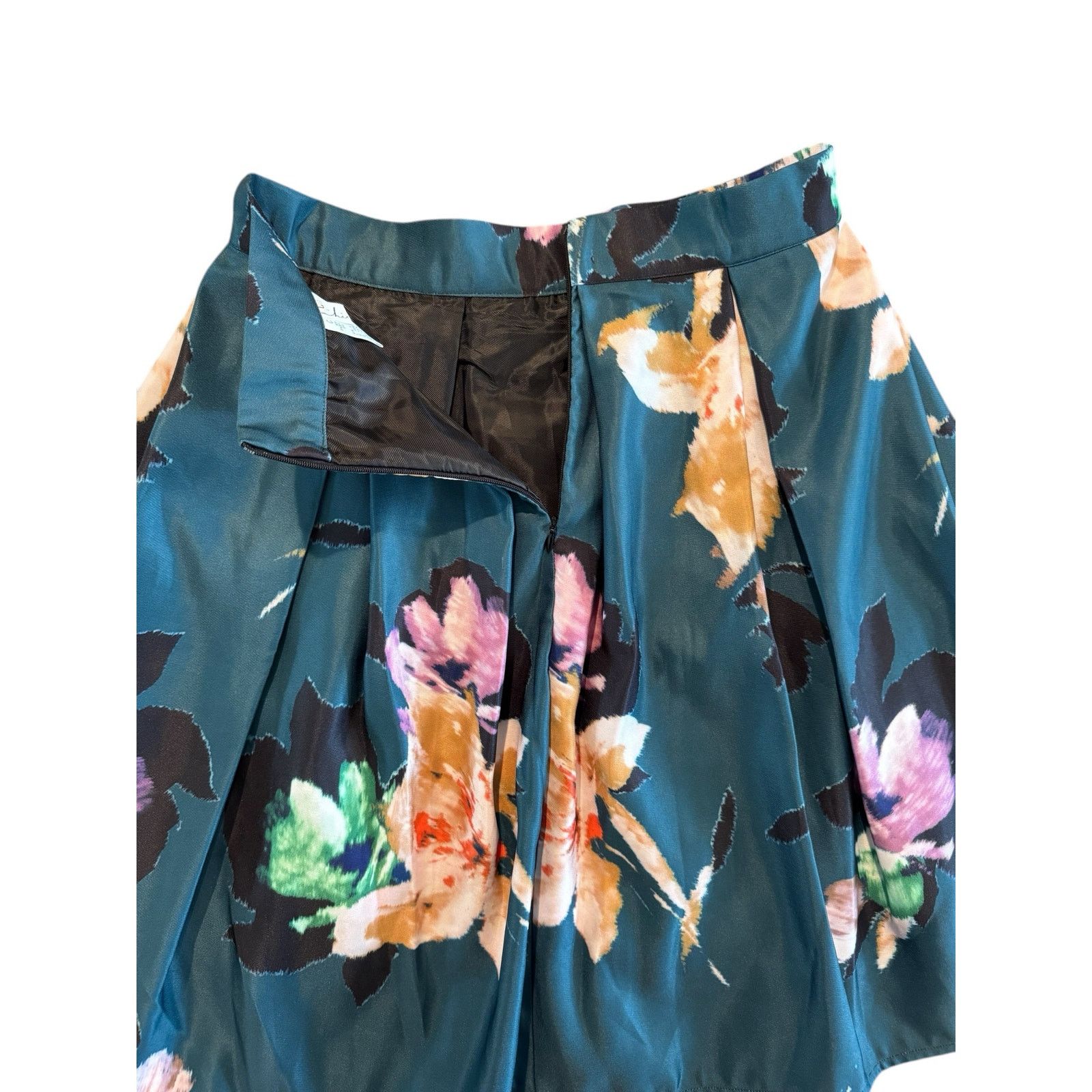 The Unbranded Brand Chicwish Women’s L Floral High Waisted Pleated Teal Skirt Size 30" / US 8 / IT 44 - 6 Thumbnail
