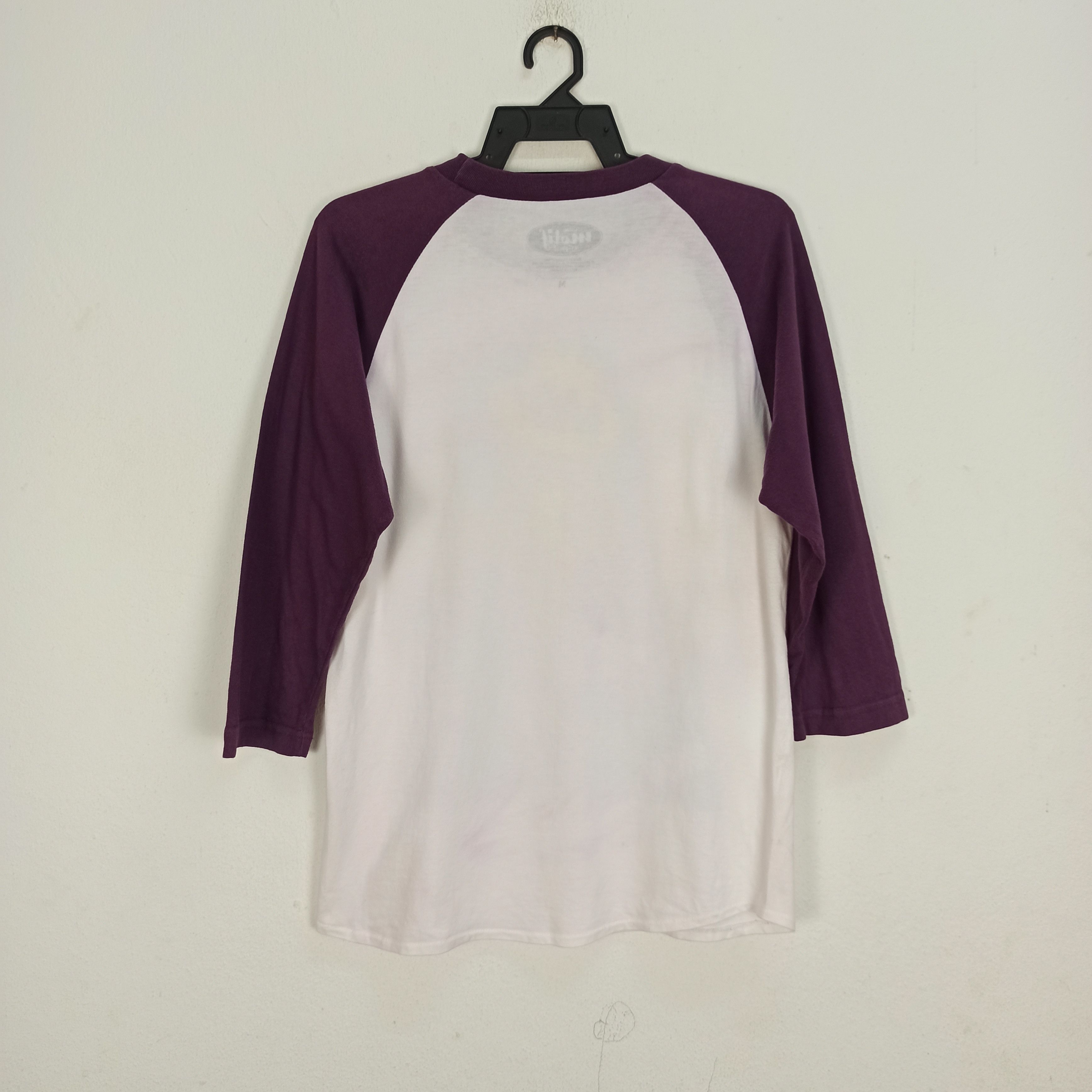 Japanese Brand Motif Sexy Women 3Q Tshirt Size US M / EU 48-50 / 2 - 7 Thumbnail