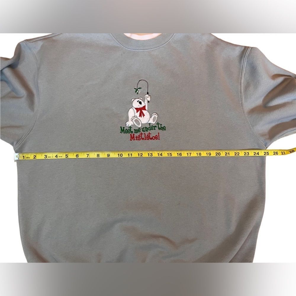Vintage Vintage MCCC Sportswear gray XL mistletoe bear Christmas swe Size XL / US 12-14 / IT 48-50 - 7 Thumbnail