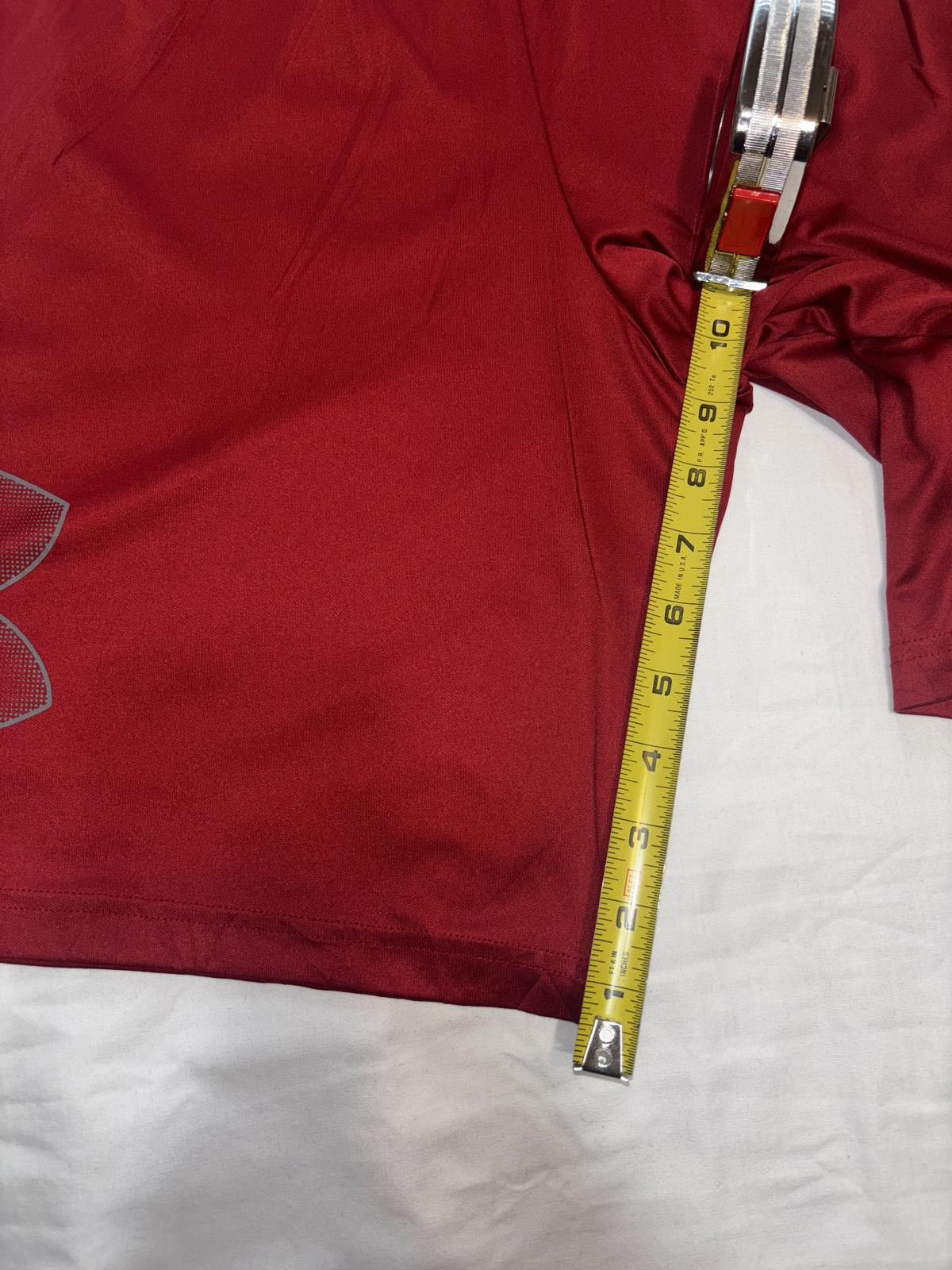 Under Armour Athletic Under Armour Men's Red Loose Fit Athletic Shorts Size US 30 / EU 46 - 8 Thumbnail