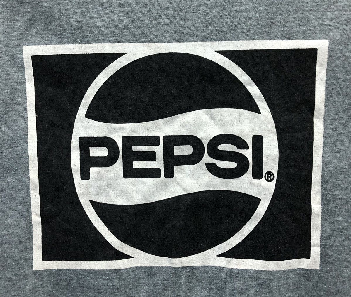 Pepsi Vintage Pepsi Grey Sweatshirt – Japanese Edition – Size L Size US L / EU 52-54 / 3 - 3 Thumbnail