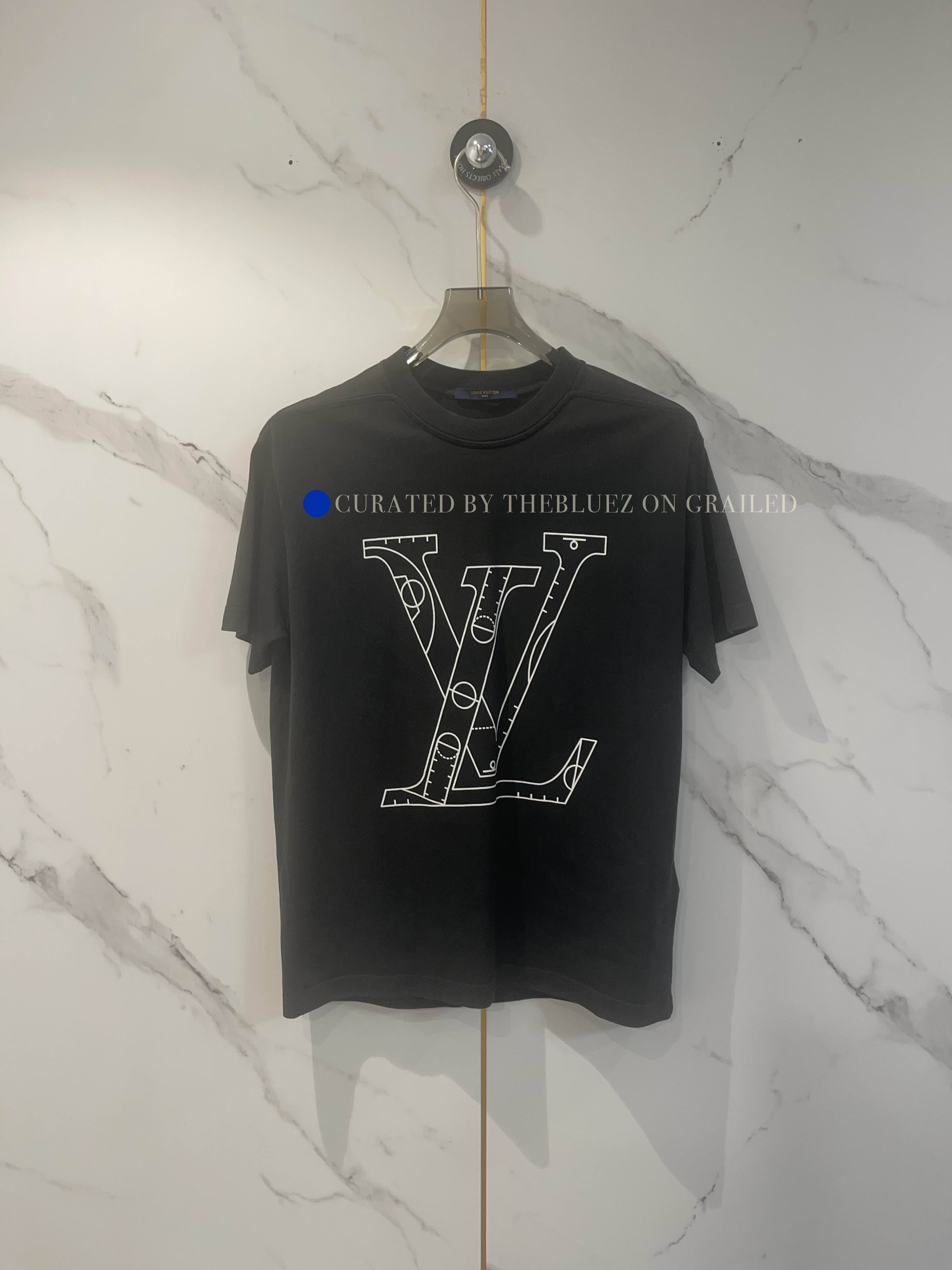 Louis Vuitton Black Short Sleeve Graphic T-Shirt Size US S / EU 44-46 / 1 - 1 Thumbnail