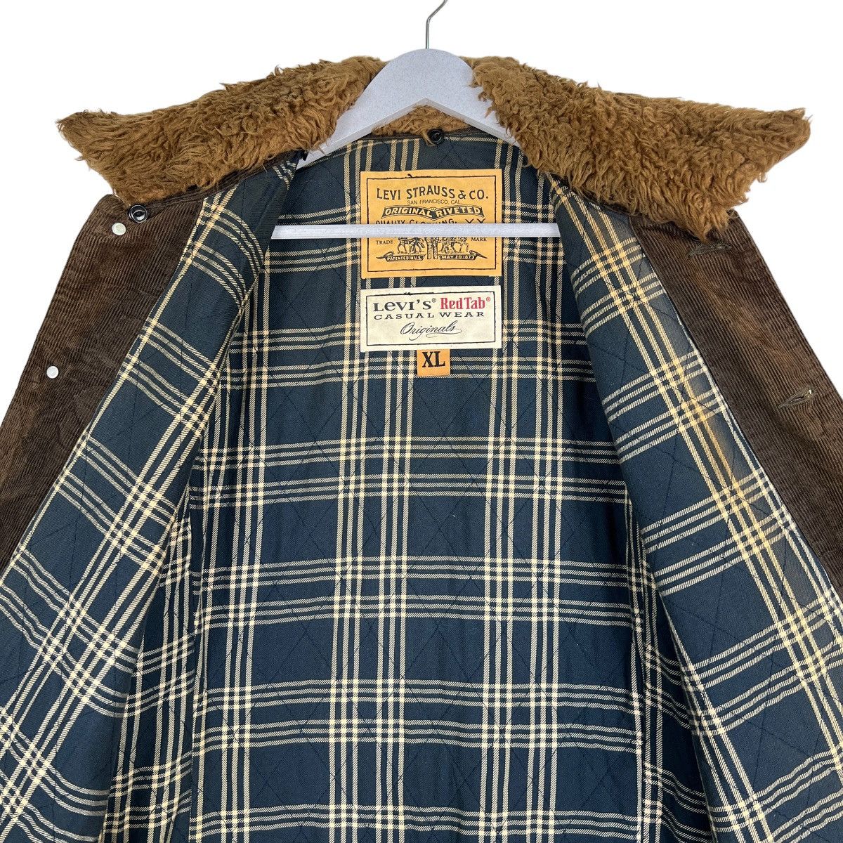 Levi's 🔥 LEVIS RED TAB FUR TRIM CORDUROY JACKET Size US XL / EU 56 / 4 - 12 Thumbnail