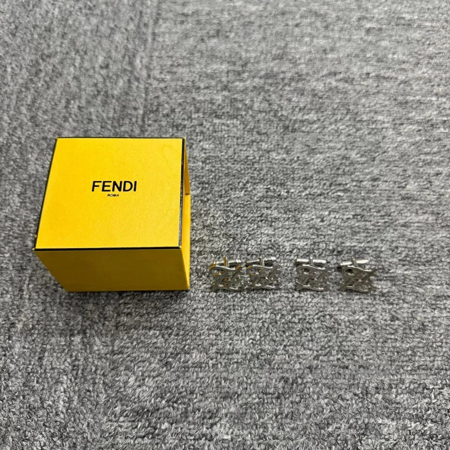 Fendi Fendi Cufflinks. Size ONE SIZE - 1 Thumbnail