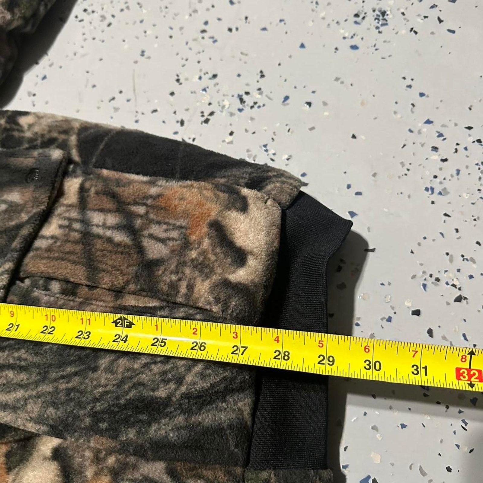 Realtree Vintage Realtree Camo Fleece Zip Up Buttoned Sweater Size US XL / EU 56 / 4 - 3 Thumbnail