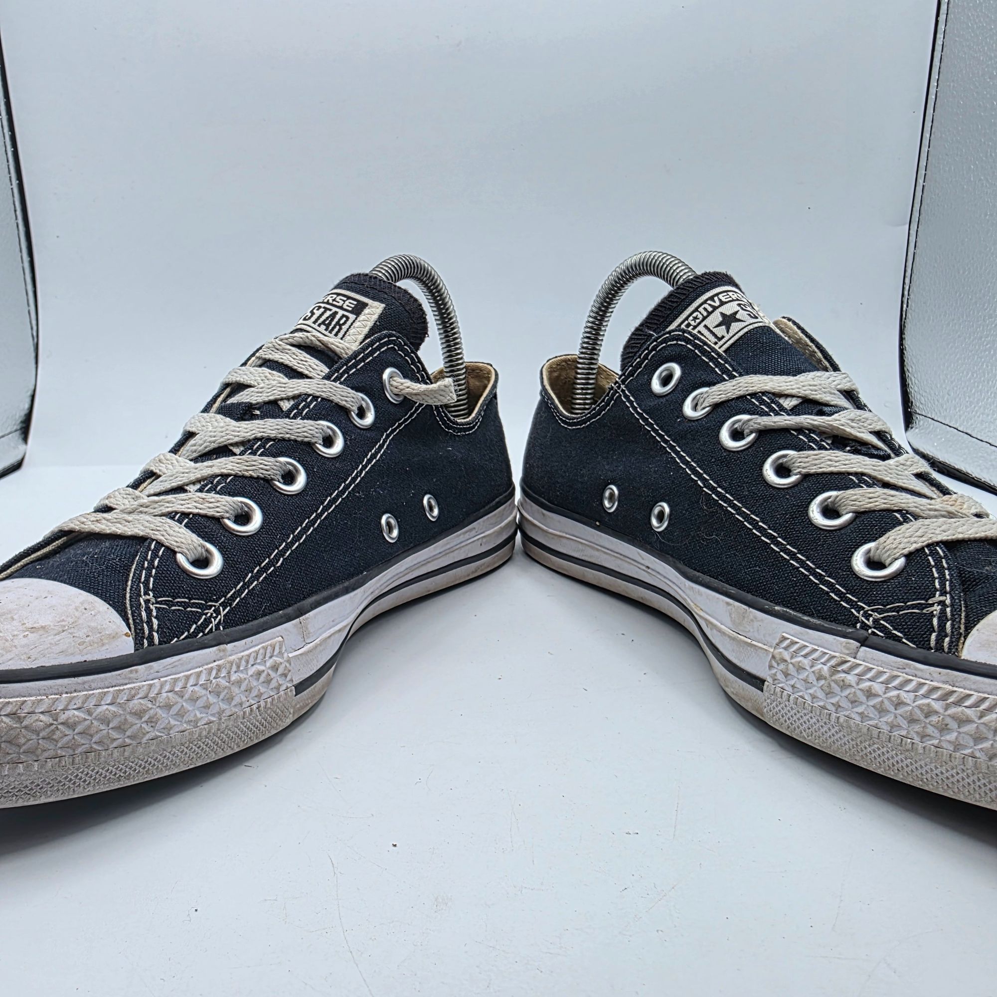Converse Converse Chuck Taylor All Star Womens Size 8 Black Low Top S Size US 8 / IT 38 - 3 Thumbnail