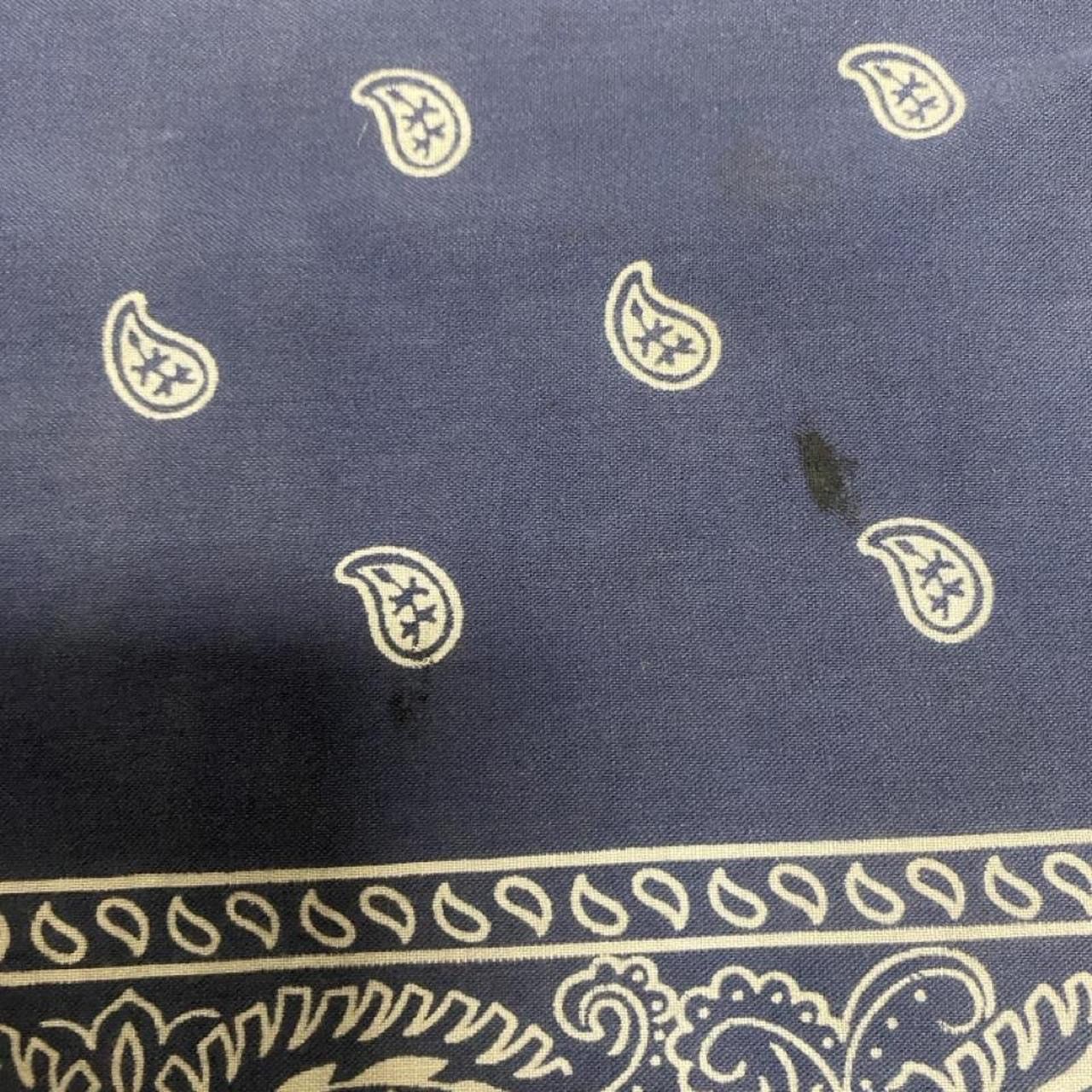 Other Vintage all cotton colour fast blue white paisley bandana Size ONE SIZE - 3 Thumbnail
