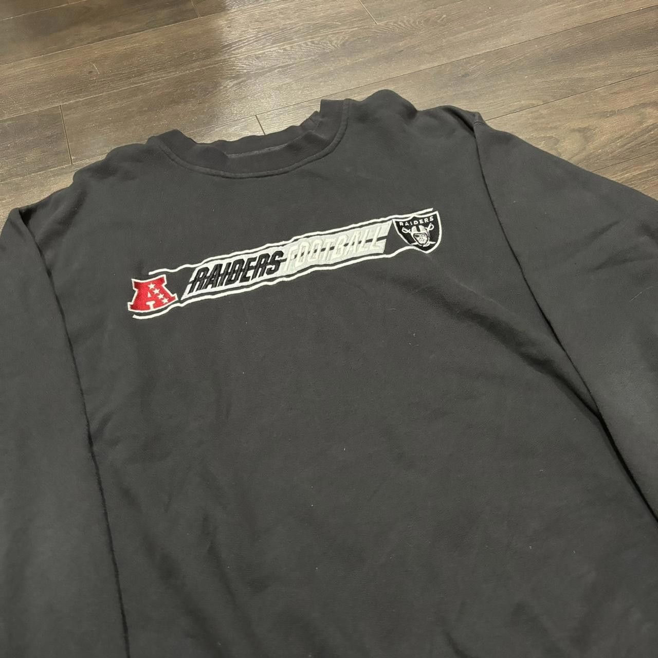 NFL Vintage Oakland raiders crewneck sweatshirt 00s XL Size US XL / EU 56 / 4 - 1 Thumbnail