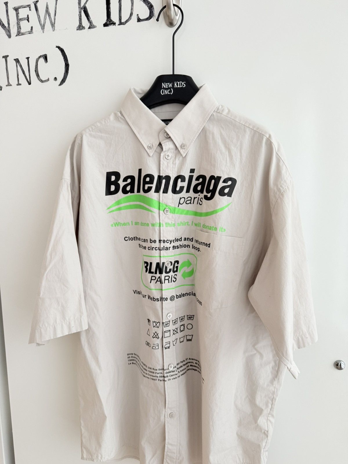 Balenciaga Balenciaga Environmental Short Sleeves Shirt Size US S / EU 44-46 / 1 - 2 Thumbnail