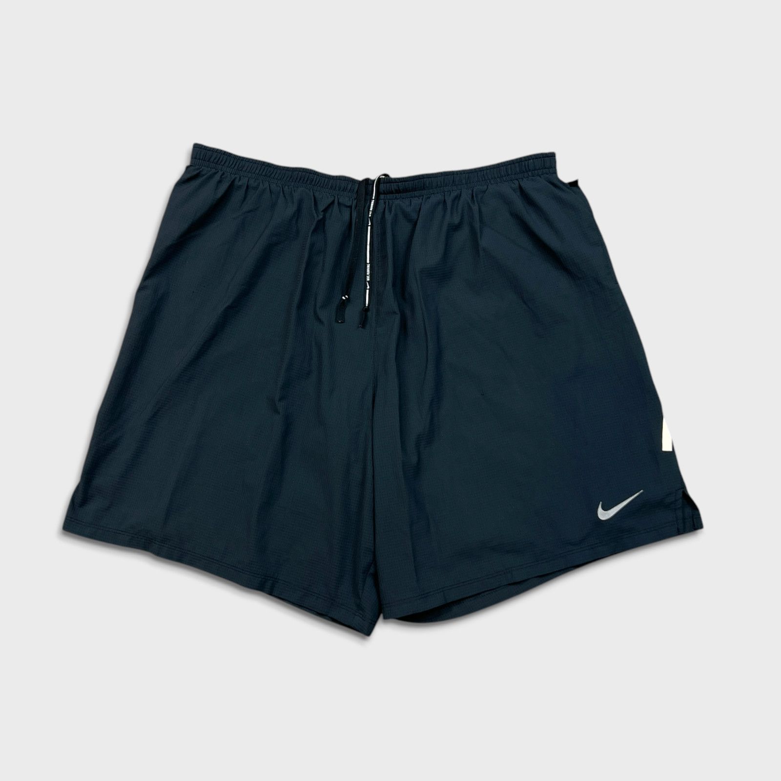 Nike Nike Sportswear Shorts XL Dri Fit 3M Swoosh Running Athletic Size US 32 / EU 48 - 1 Thumbnail