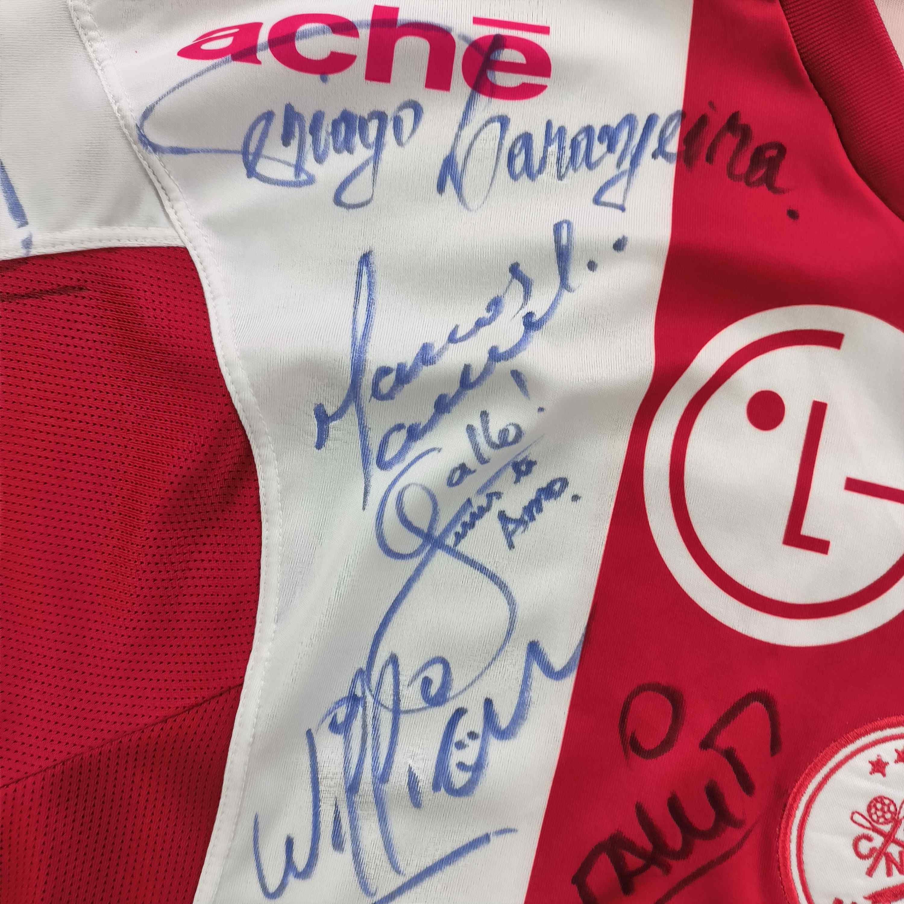 Other SIGNED Clube Náutico Capibaribe 04-05 Finta football jersey Size US L / EU 52-54 / 3 - 5 Thumbnail