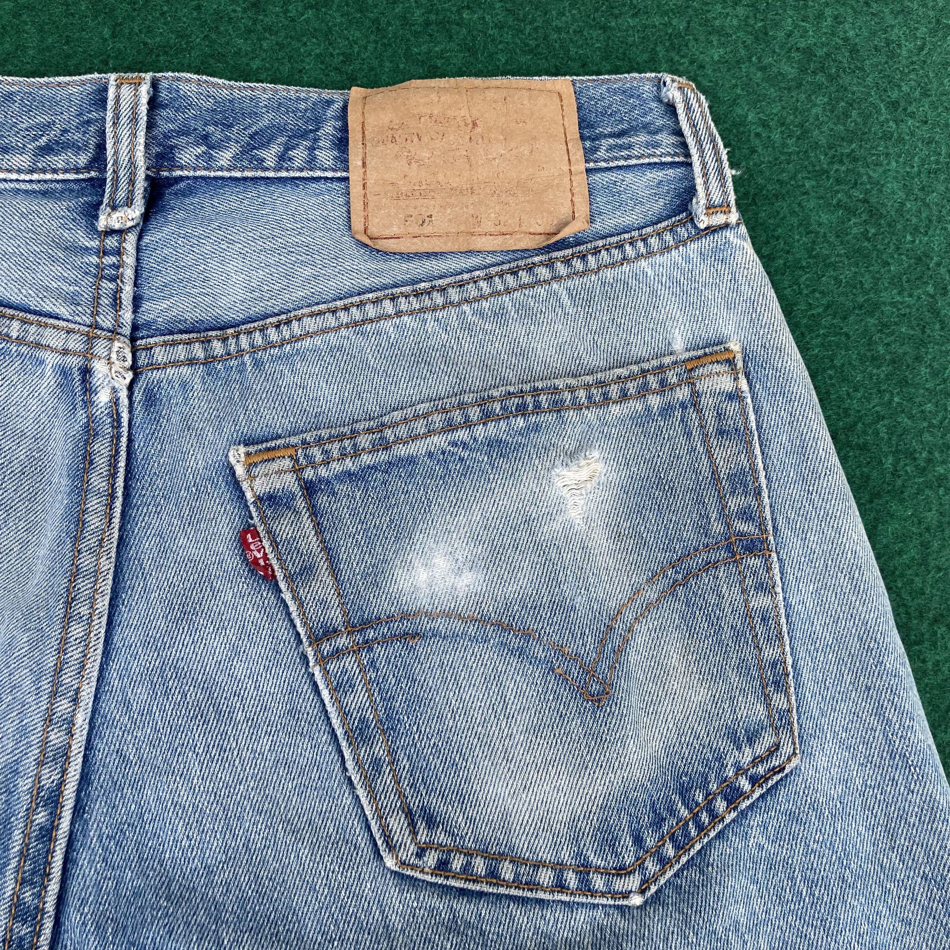 Levi's × Vintage Vtg Levis 501 Distressed Ripped Light Blue Faded Sz 31 Jeans Size US 31 - 12 Thumbnail