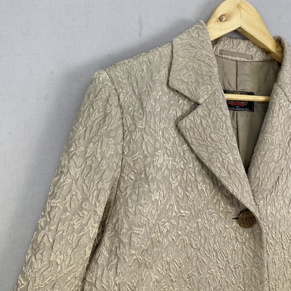 Agnona Vtg Agnona Long Coat With a Subtle Textcure Pattern Size M / US 6-8 / IT 42-44 - 2 Thumbnail
