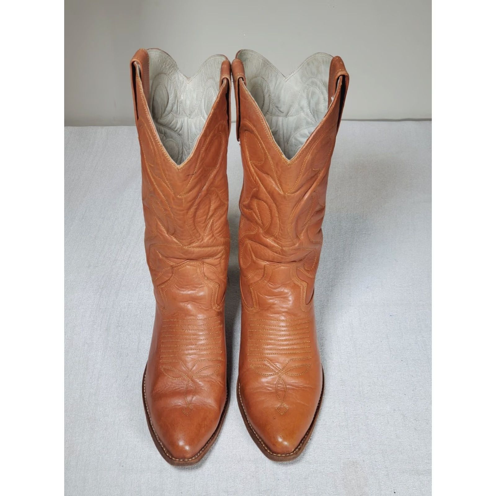 Vintage VTG Light Brown Leather Western Cowgirl Boots Embroidered Women's US 6* Dress/Boots Casual Western, Cowgirl, Ranch Mens Womens Girls Boys Size US 6 / IT 36 - 7 Thumbnail