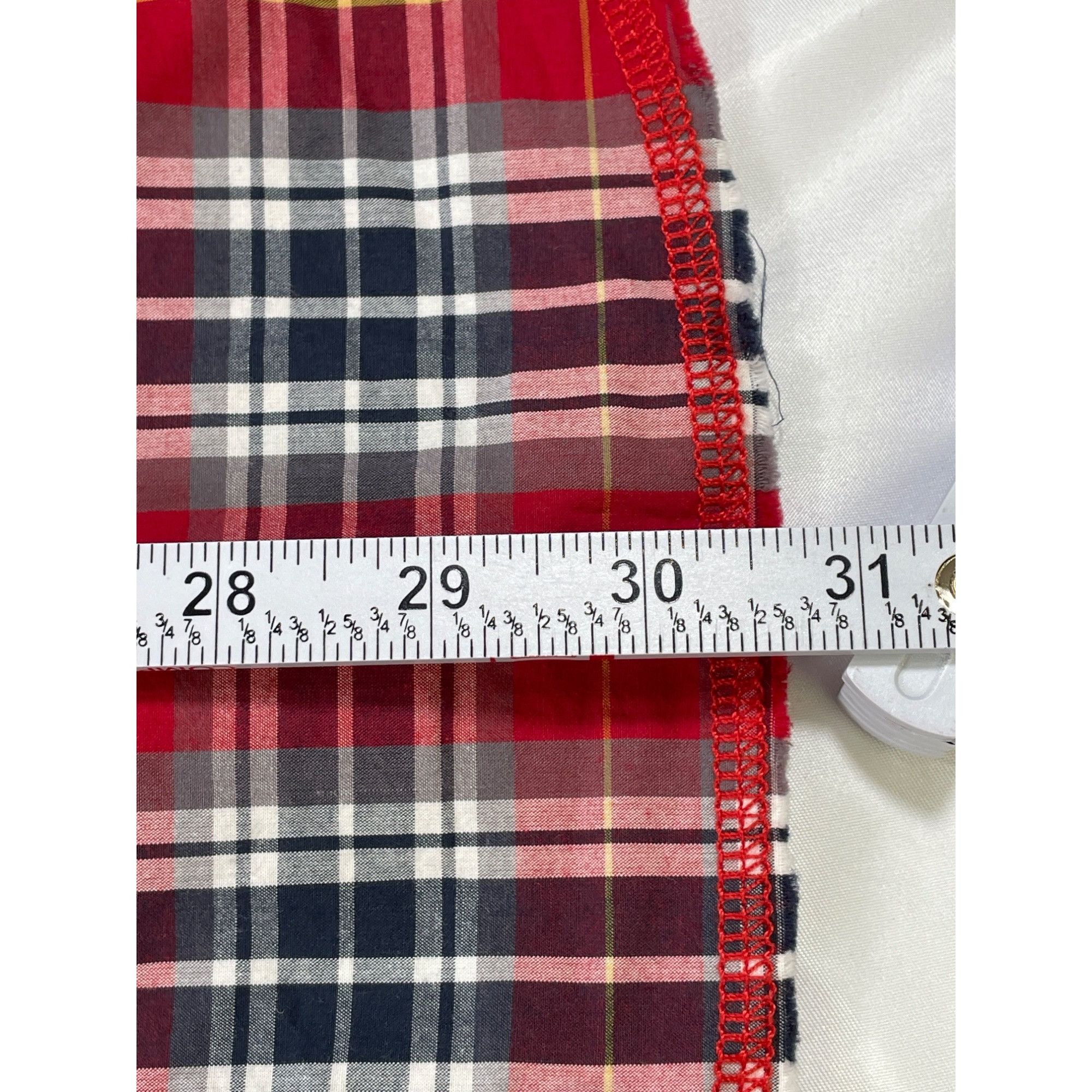 Urban Pipeline Urban pipeline SKU 7636 Red Plaid Long Sleeve Button Up Shir Size US L / EU 52-54 / 3 - 6 Thumbnail