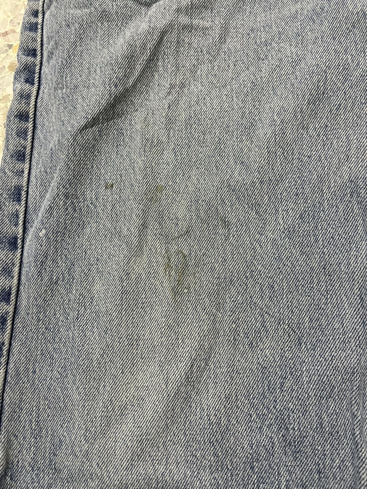 Levi's Vintage Clothing Vintage 90s light blue wash Levi’s 505 faded Size US 35 - 10 Thumbnail