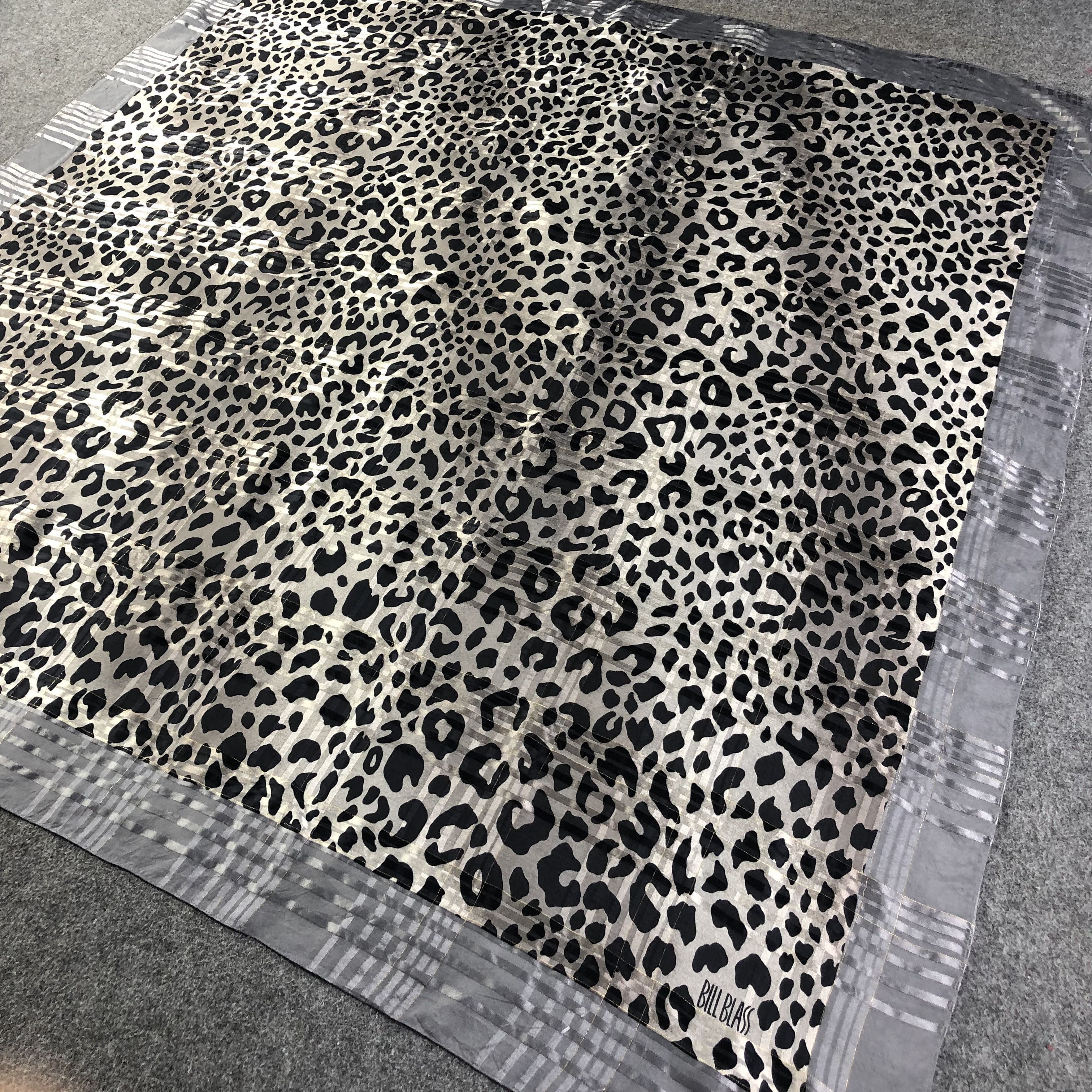Bill Blass Bill Blass Silk Scarf M837 Size ONE SIZE - 2 Thumbnail