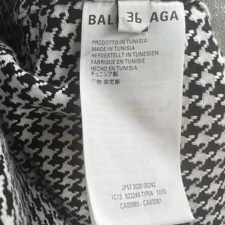 Balenciaga Balenciaga size 36 Houndstooth Double B Embroidered Short Size M / US 6-8 / IT 42-44 - 4 Thumbnail