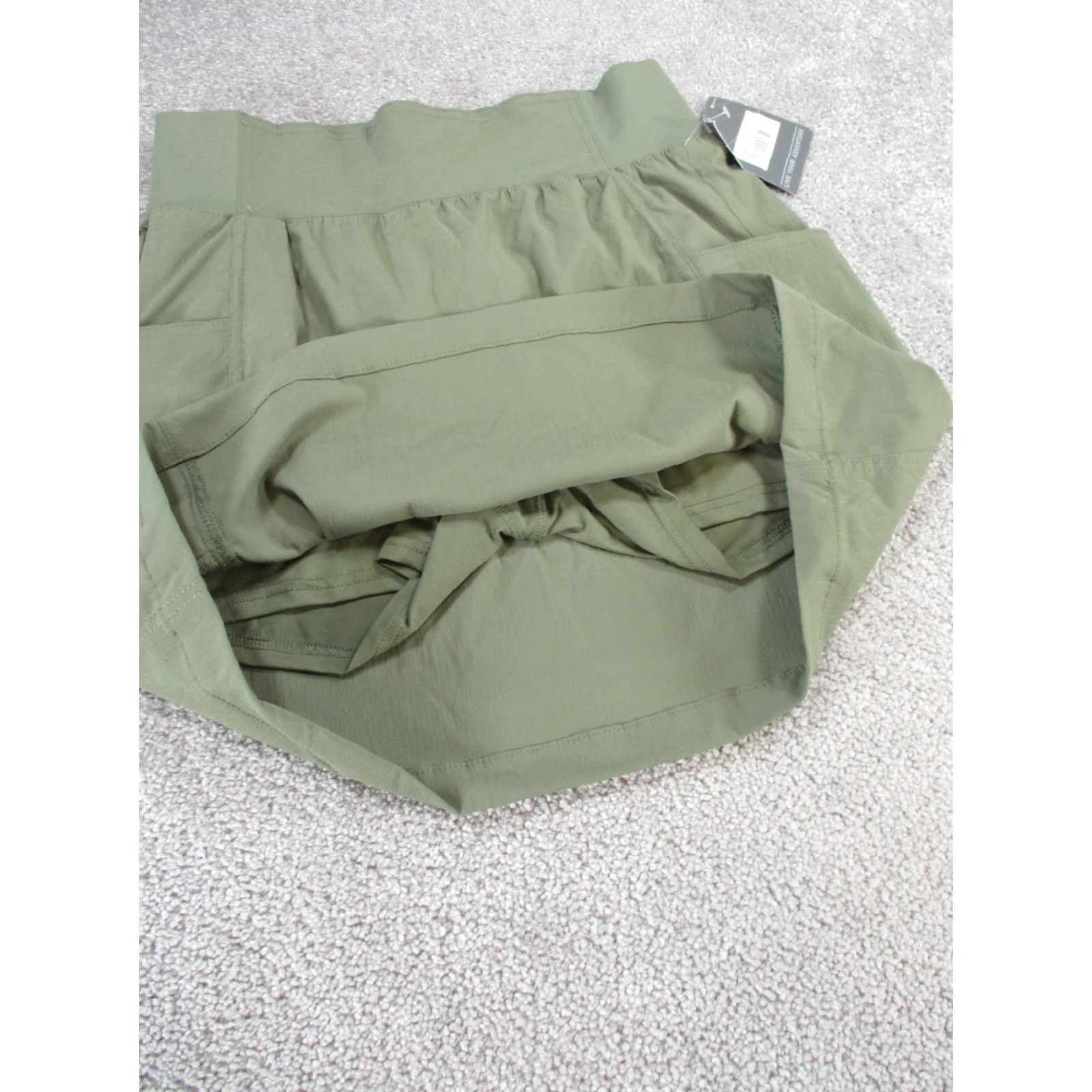 Eddie Bauer Eddie Bauer Skort Womens 2 Guide Ripstop Green Hiking Camping NEW Athletic Outdoor Skort Women, 2, Green, Athletic, Hiking, Outdoor, Activewear, 90s Size ONE SIZE - 2 Thumbnail