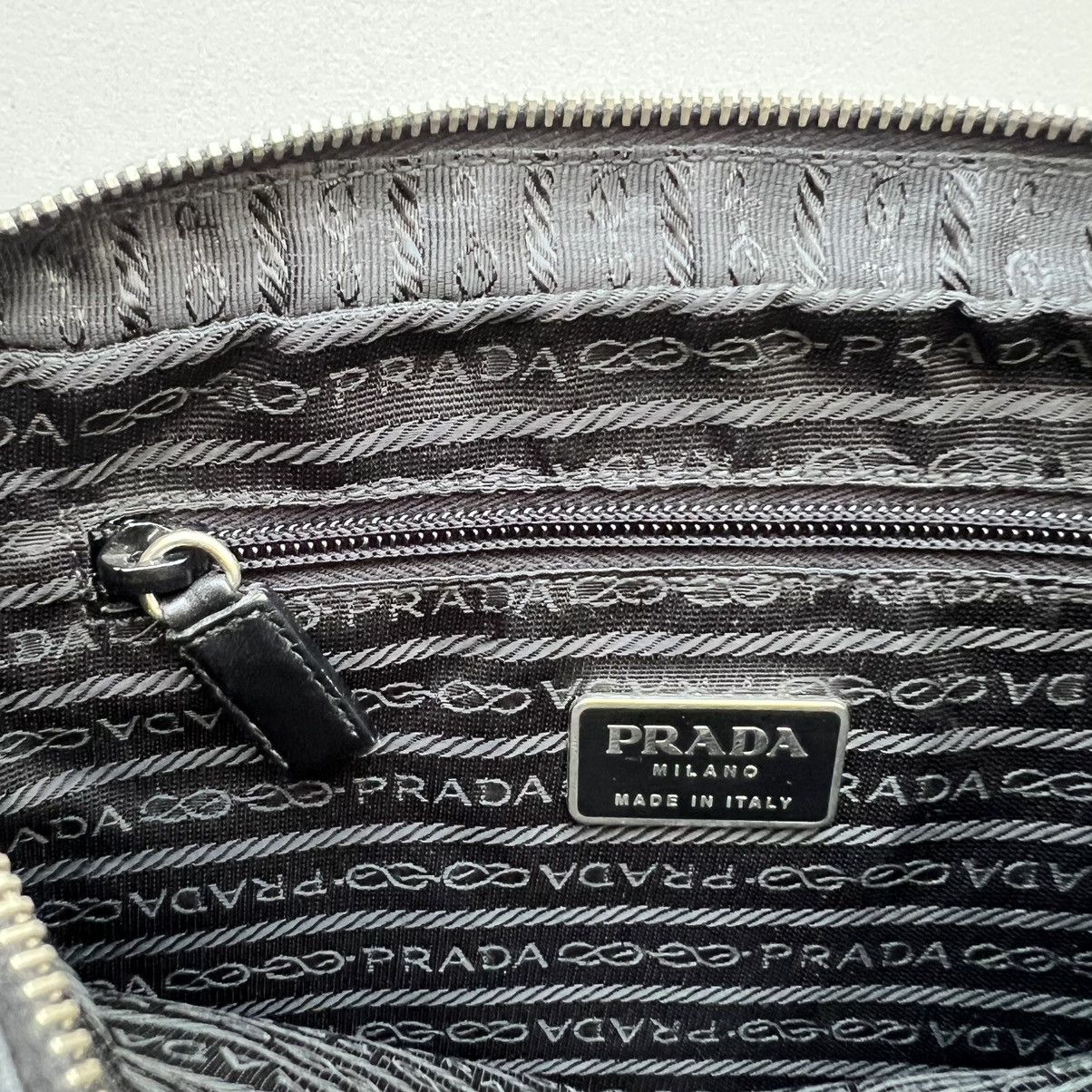 Prada Authentic Vintage PRADA Vitello Leather Shoulder Bag – Black Size ONE SIZE - 10 Thumbnail