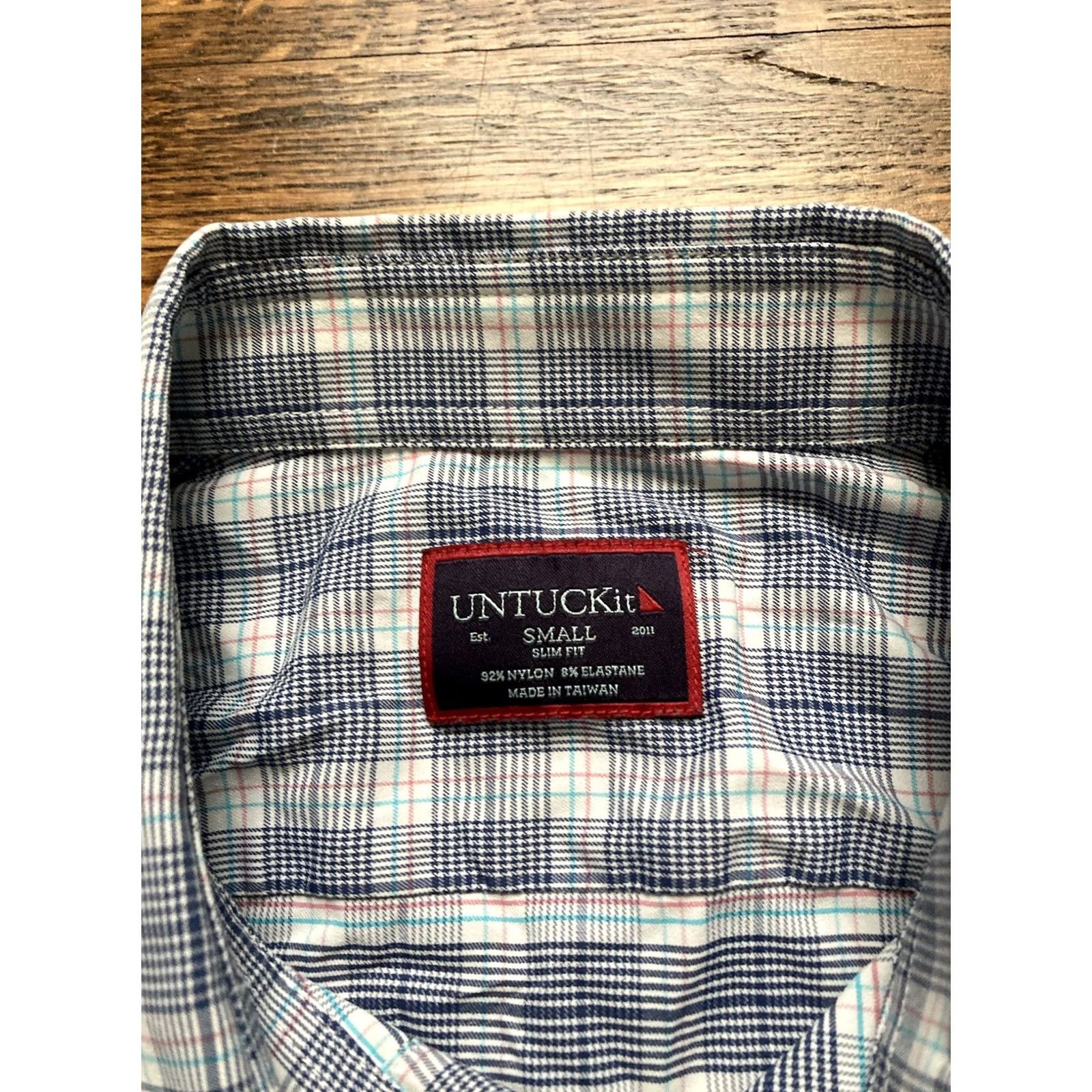 UNTUCKit UNTUCKit Shirt Mens Small Blue Plaid Button Long Sleeve Slim Performance Size US S / EU 44-46 / 1 - 4 Thumbnail
