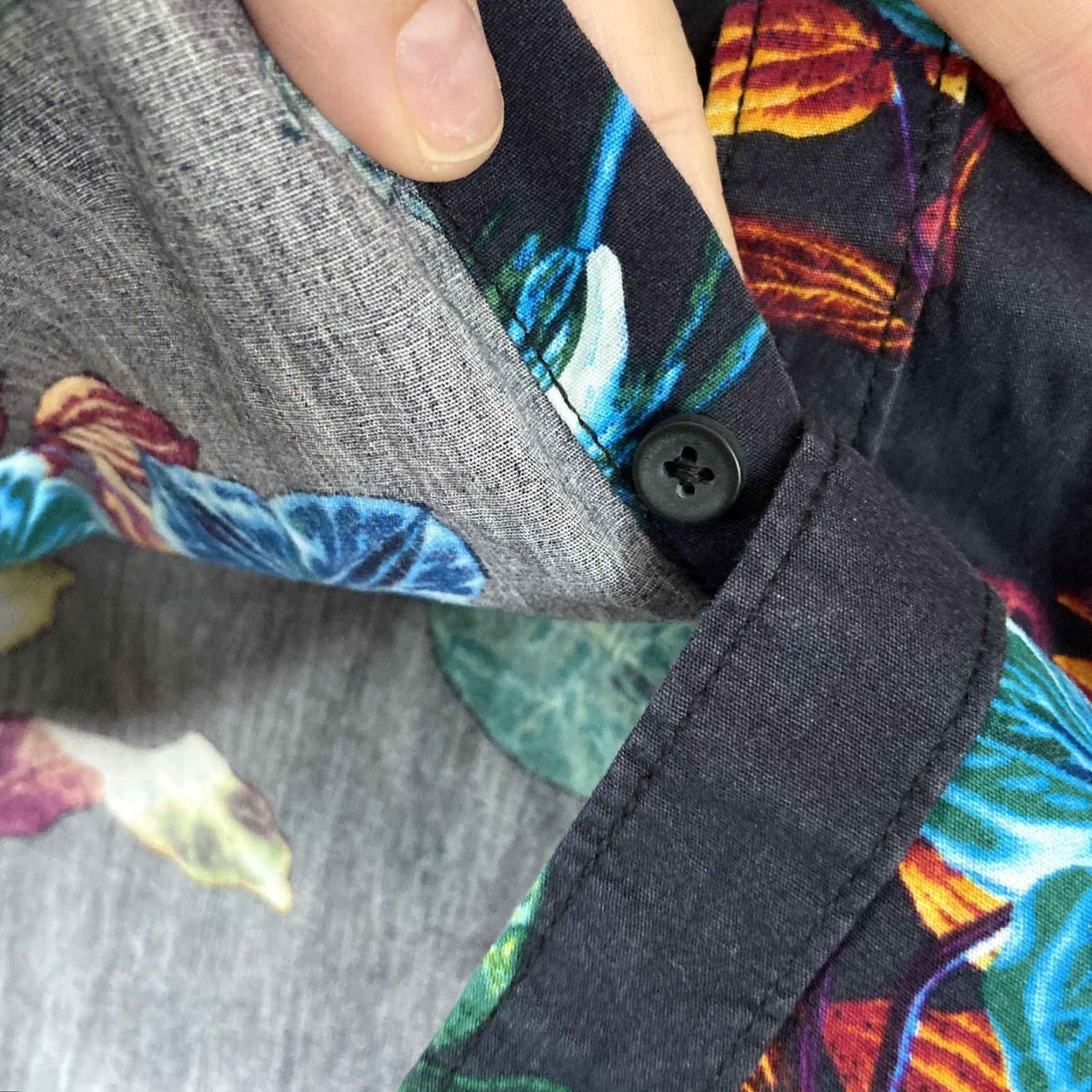 Denime DENIM & FLOWER Shirt Men M Multicolor Floral Short Sleeve Button-Up Size US 31 - 3 Thumbnail