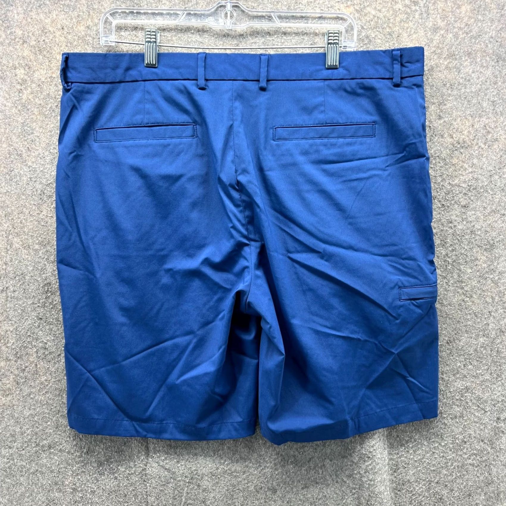 Vintage Greg Norman Shorts Mens 38 Blue Lightweight Polyester Zip Pocket Chino Casual Travel 9 in Inseam Regular Mens Blue 38 Size US 38 / EU 54 - 2 Thumbnail