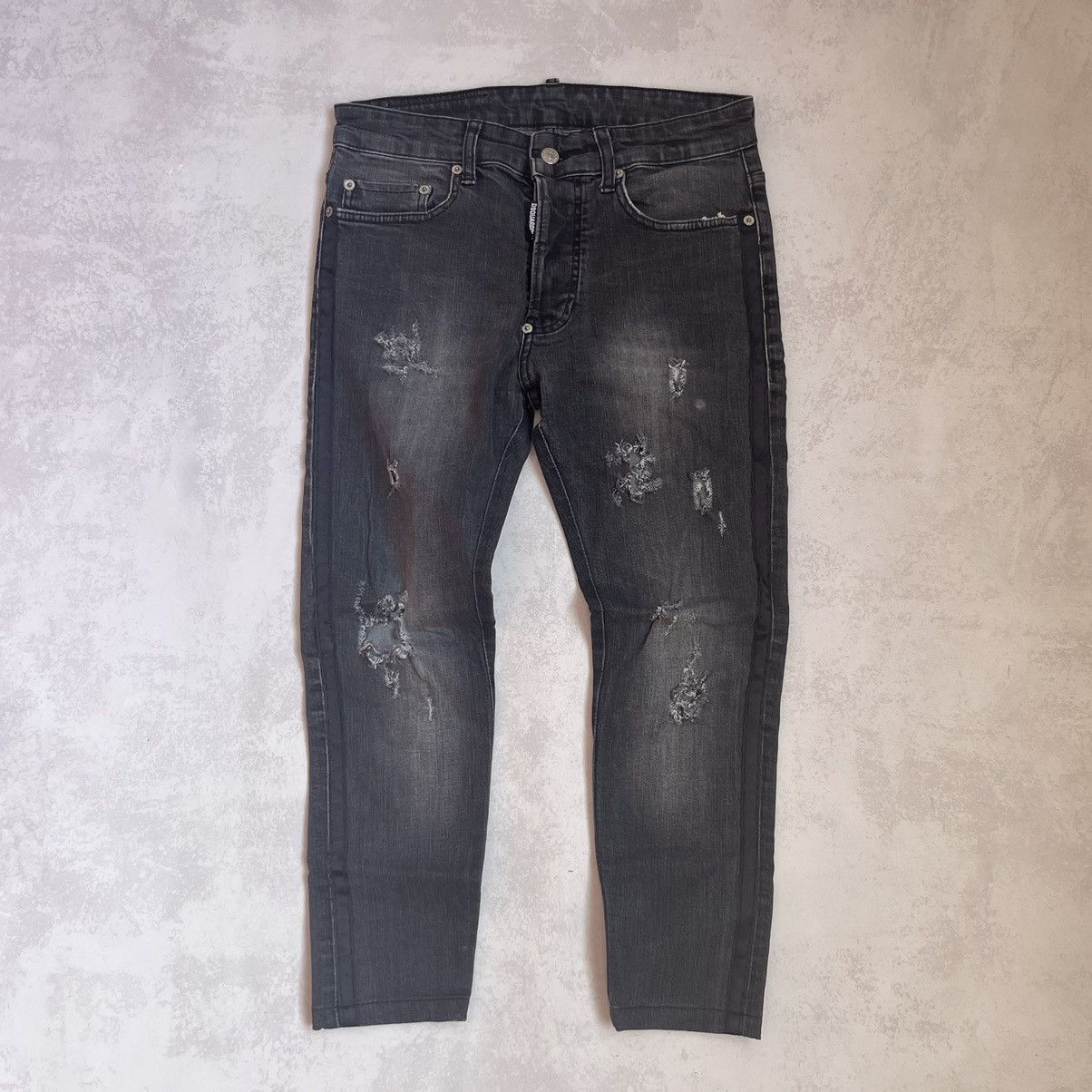 Dsquared2 Dsquared2 ICON Men's Jeans Made In Italy Luxury Brand Size US 28 / EU 44 - 1 Thumbnail