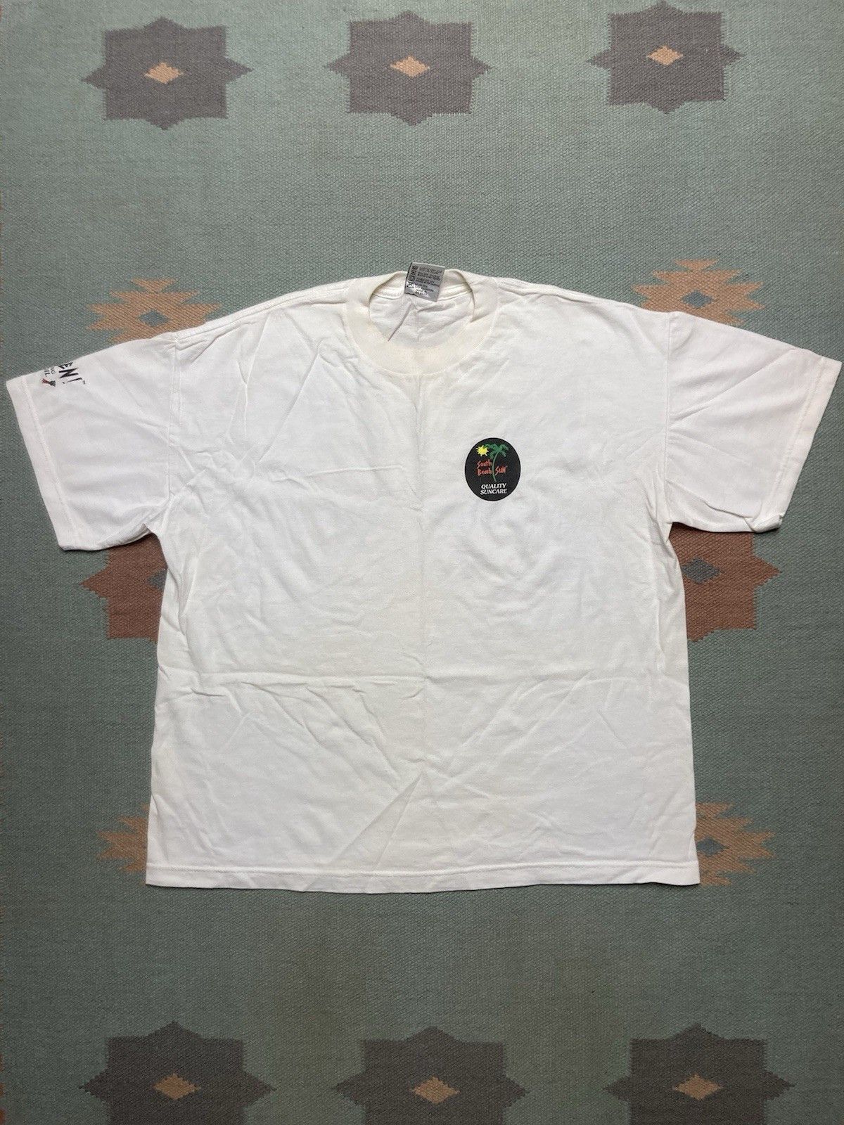 Vintage VTG 90s t shirt Brazen dark tanning carrot oil skincare L/XL Size US XL / EU 56 / 4 - 4 Thumbnail