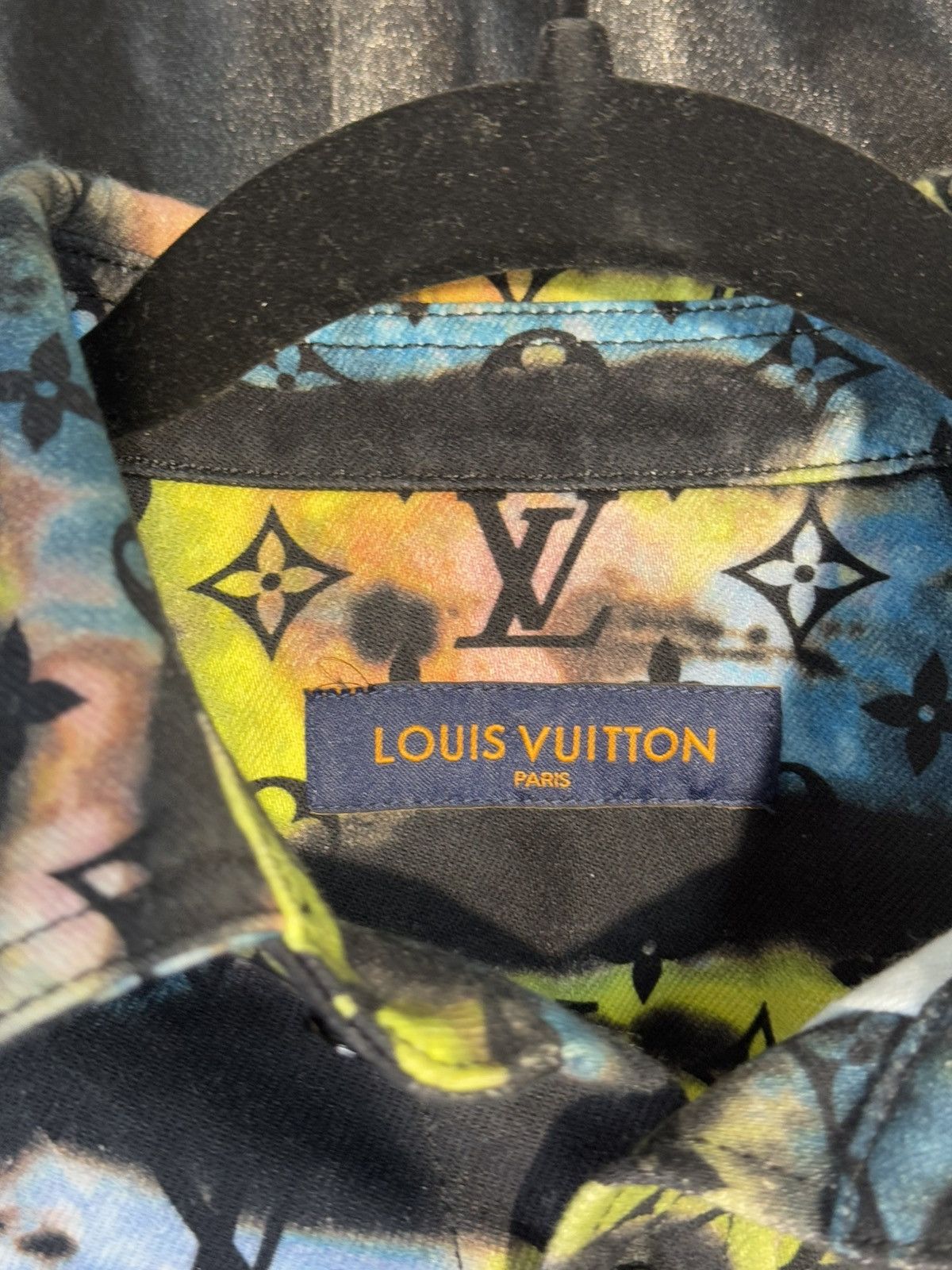 Louis Vuitton Louis Vuitton Tie dye denim jacket Size US M / EU 48-50 / 2 - 3 Thumbnail