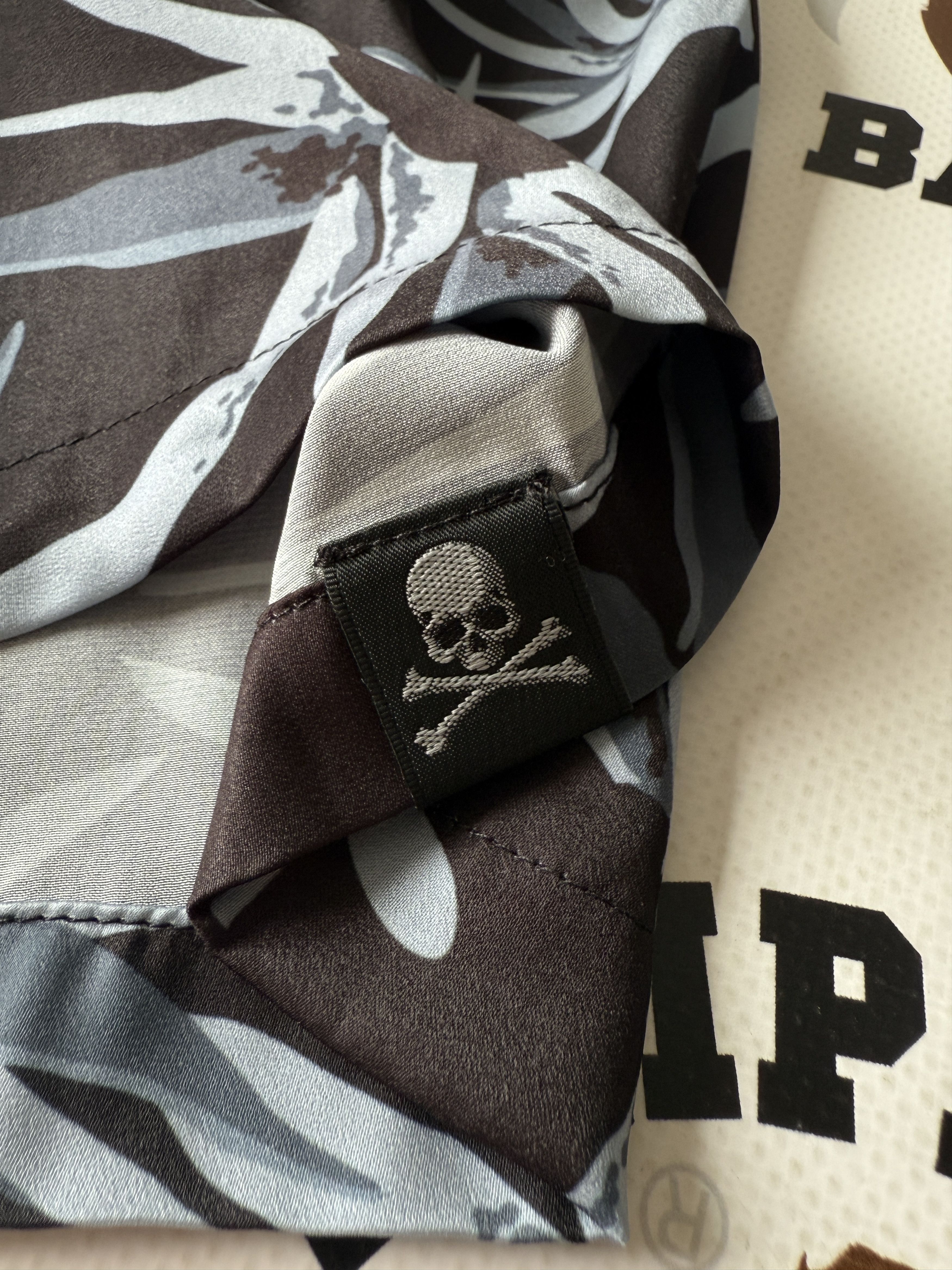 Bape BAPE X MMJ TROPICAL SKULL CAMO OPEN COLLAR SS SHIRTS 16TH Size US L / EU 52-54 / 3 - 9 Thumbnail