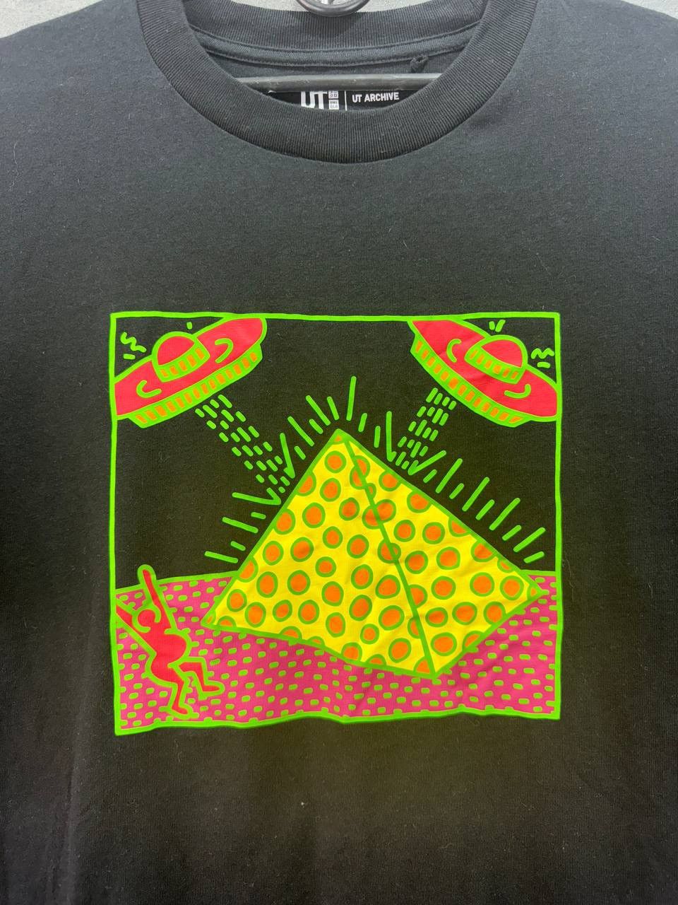 Uniqlo Uniqlo UT Archive Keith Haring T-Shirt UFO Flying Saucer Size US M / EU 48-50 / 2 - 3 Thumbnail