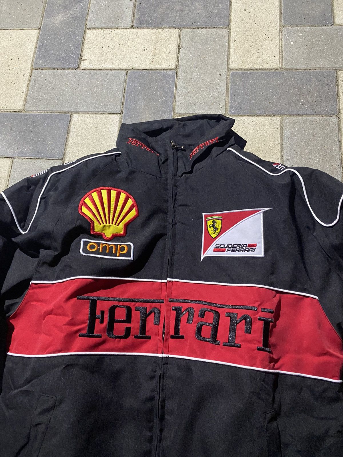Formula 1 Vintage archive puffer jacket Ferrari racing Formula 1 shell Size US M / EU 48-50 / 2 - 6 Thumbnail