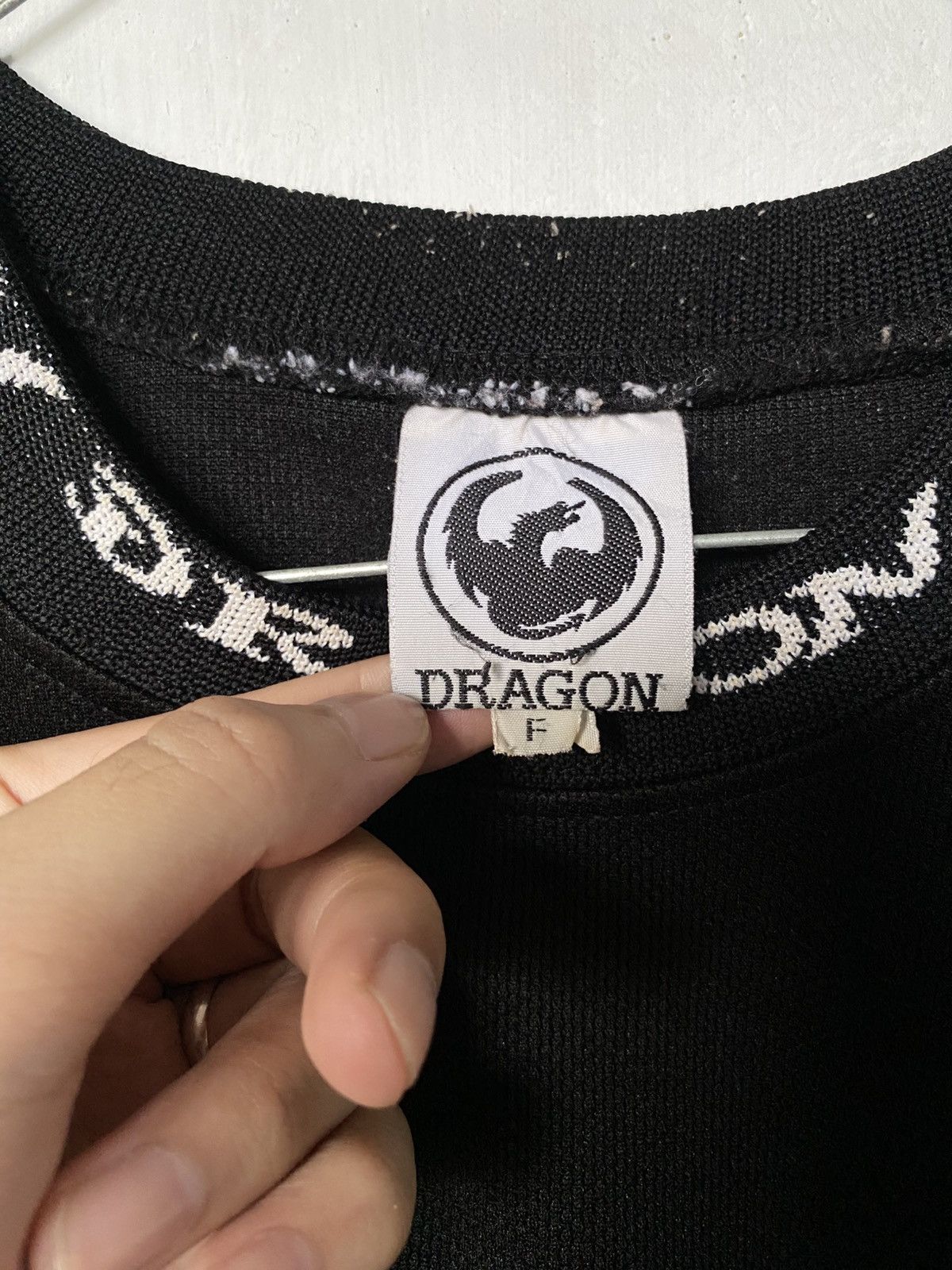 Vintage Vintage Dragon Skateboard Big Logo Jersey Size US L / EU 52-54 / 3 - 6 Thumbnail