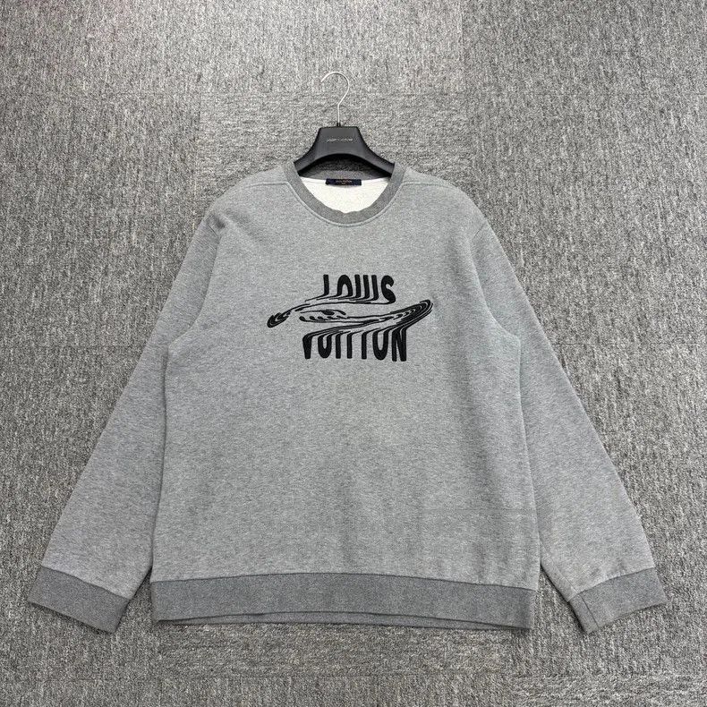 Louis Vuitton Louis Vuitton Distorted Embroidered Short Sleeve. Size US XXL / EU 58 / 5 - 1 Thumbnail