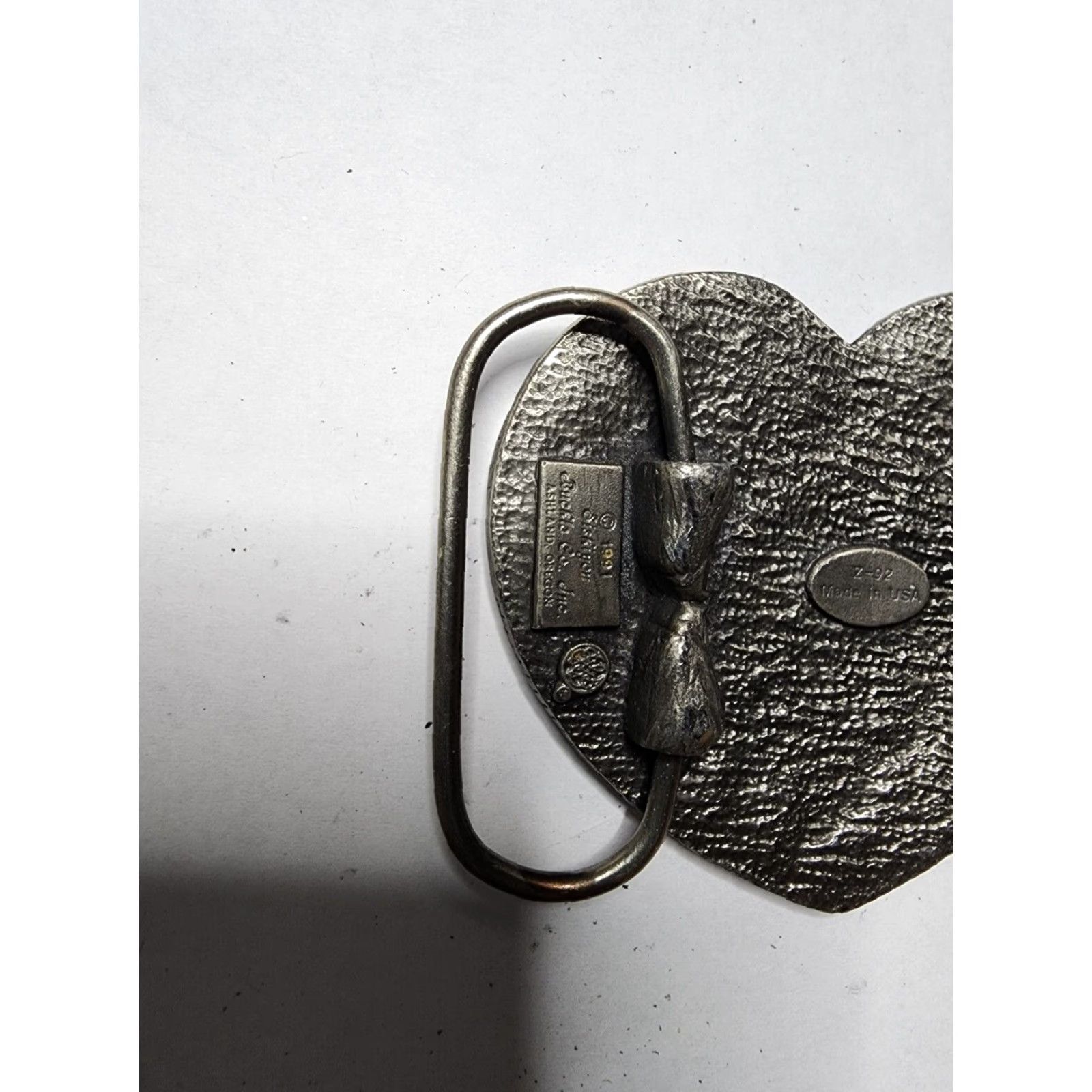 Vintage Vintage Siskiyou Belt Buckle Western Heart Cutout Pewter Silver 1990s Adult Unisex Belt buckle Decade 90s Fashion Accessories Heart Clip Size ONE SIZE - 3 Thumbnail