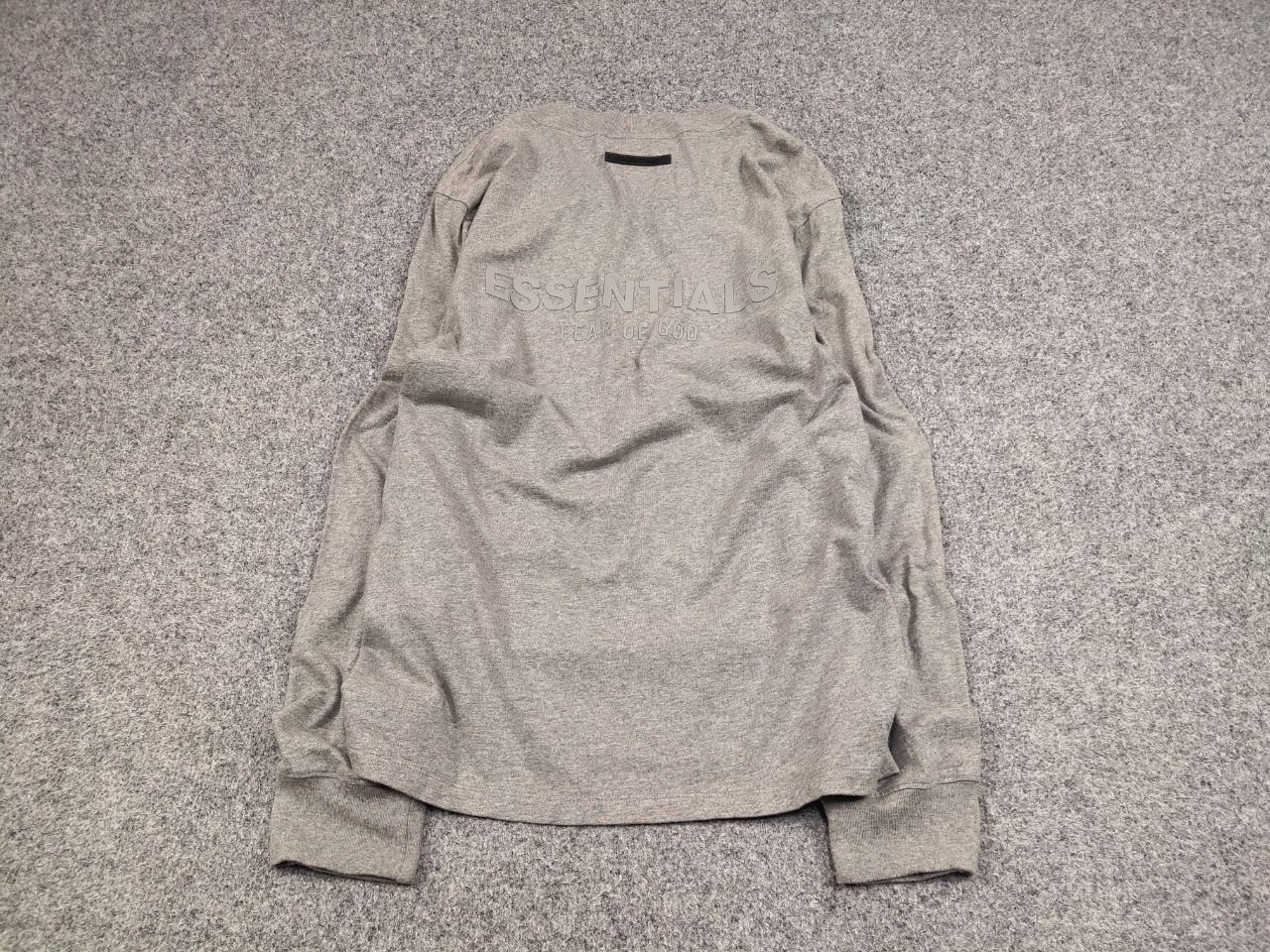 Fear of God Essential Fear Of God Authentic Classic Logo Long Sleeve Size US M / EU 48-50 / 2 - 2 Thumbnail