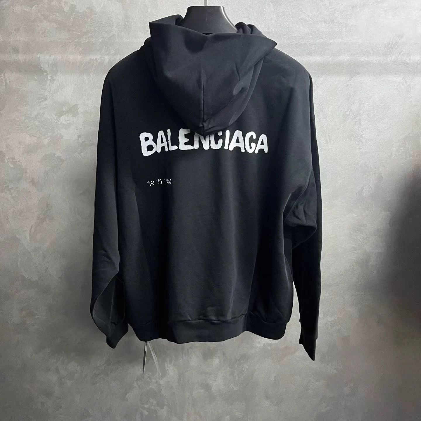 Balenciaga Balenciaga color logo print hooded long-sleeved sweatshirt Size XS / US 0-2 / IT 36-38 - 2 Thumbnail