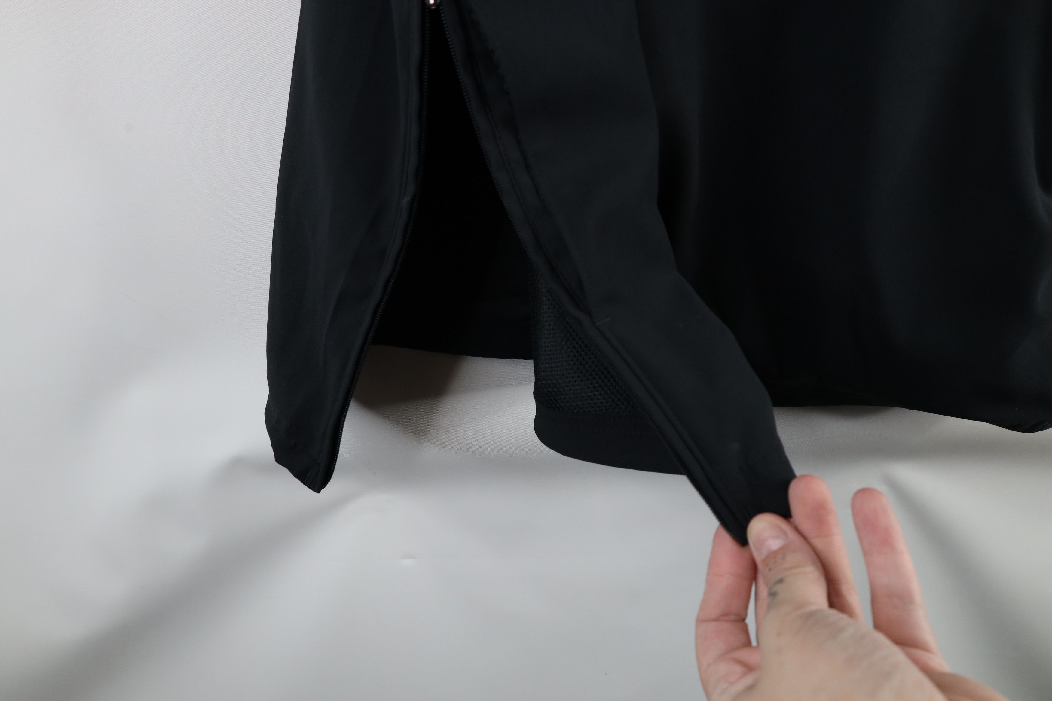 Under Armour × Vintage Under Armour Short Sleeve Half Zip Pullover Jacket Black Size US L / EU 52-54 / 3 - 6 Thumbnail