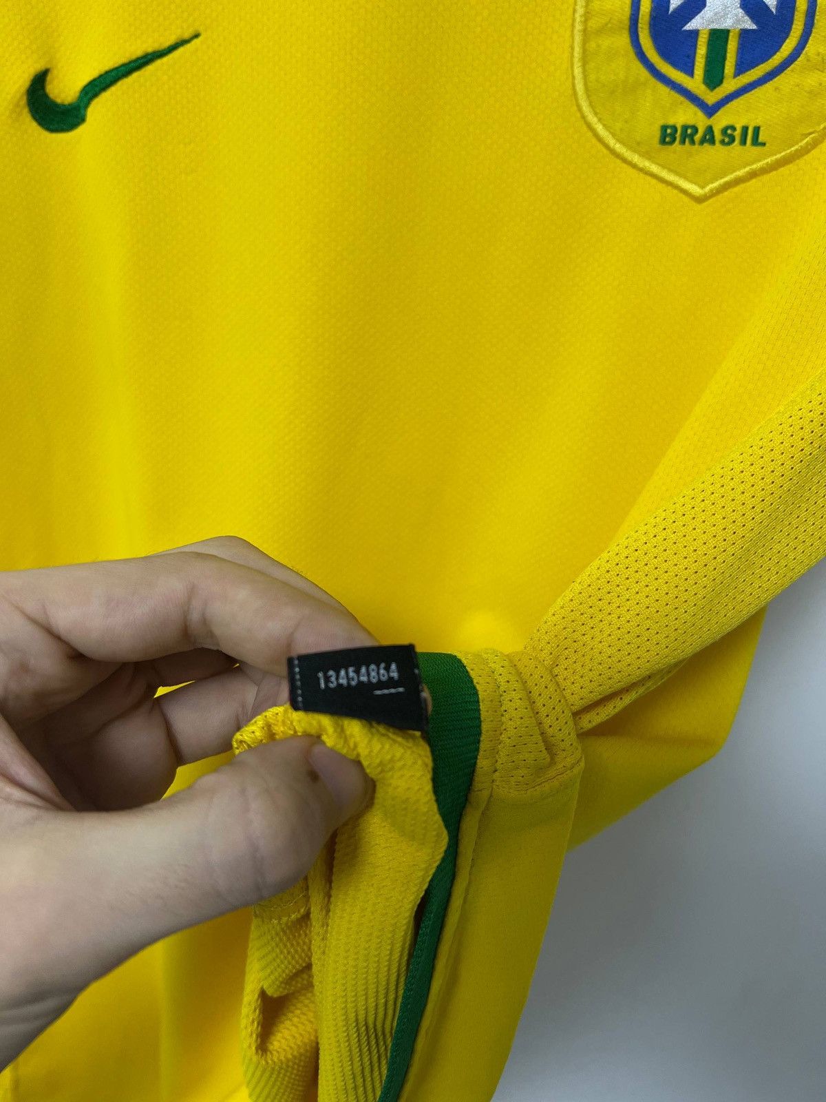 Nike Brazil World Cup 2006-2007 Football Shirt Brasil Nike S Size US S / EU 44-46 / 1 - 11 Thumbnail