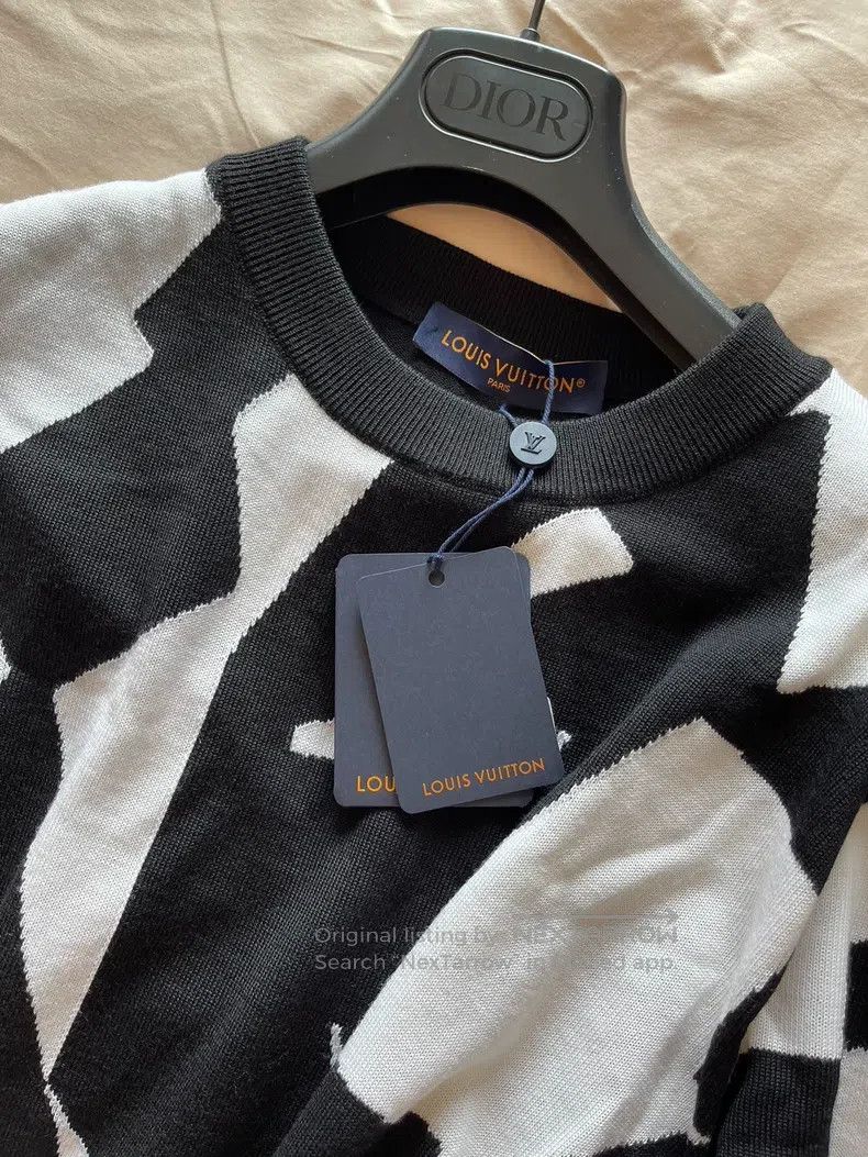 Louis Vuitton Louis Vuitton Geometric irregularity pattern sweater Size US M / EU 48-50 / 2 - 3 Thumbnail