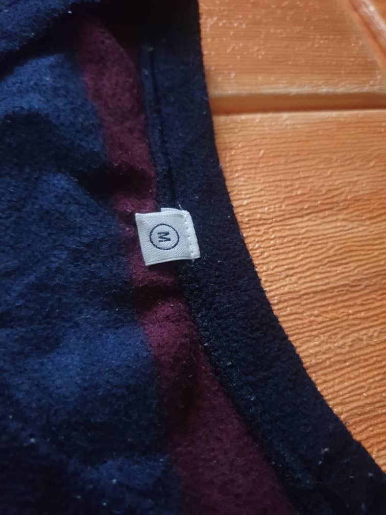 Uniqlo Uniqlo Japanese brand Curt Cobain style Shirt Size US M / EU 48-50 / 2 - 2 Thumbnail