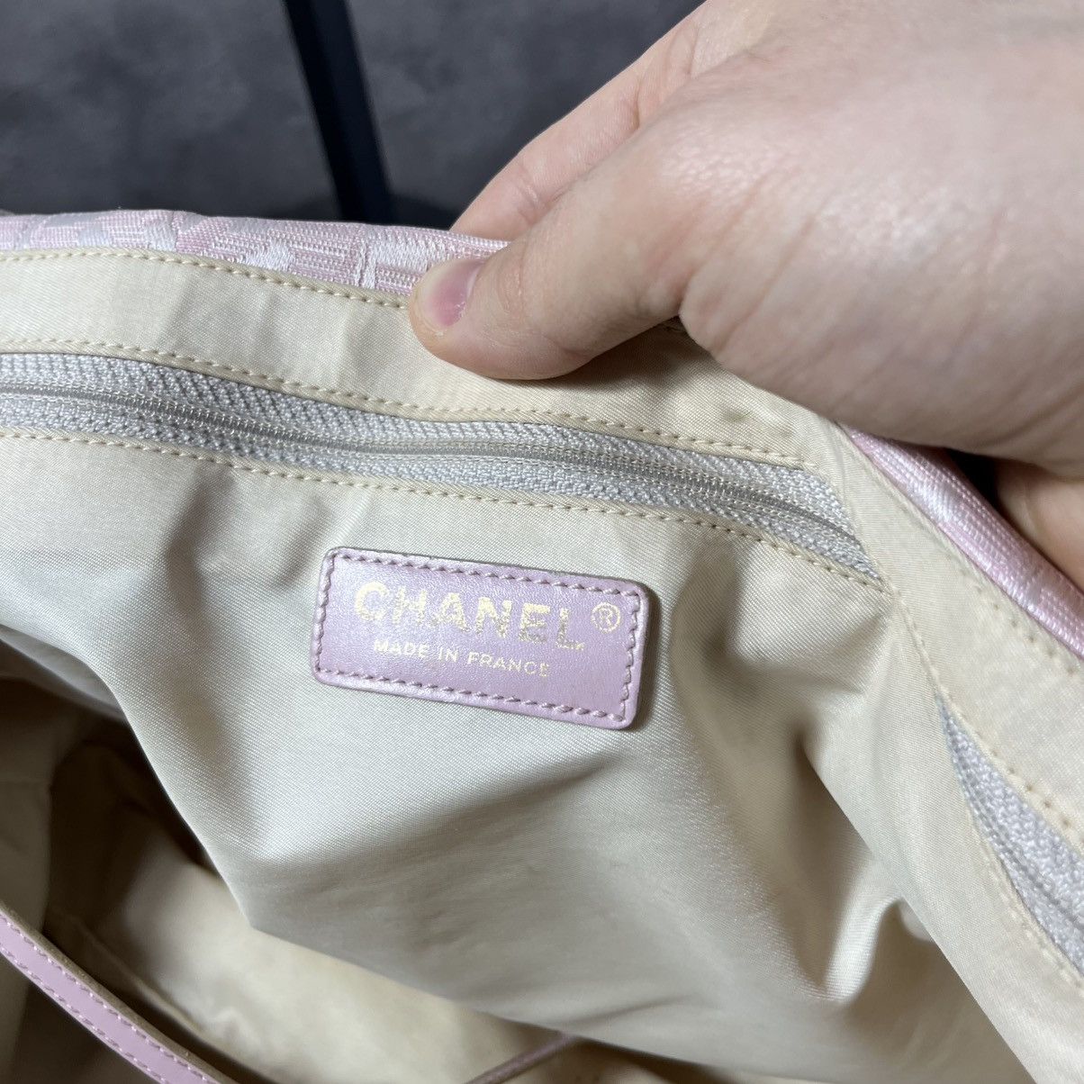 Chanel Archive Chanel Aligne Pink Travel Line Monogram Hand Bag Size ONE SIZE - 20 Thumbnail