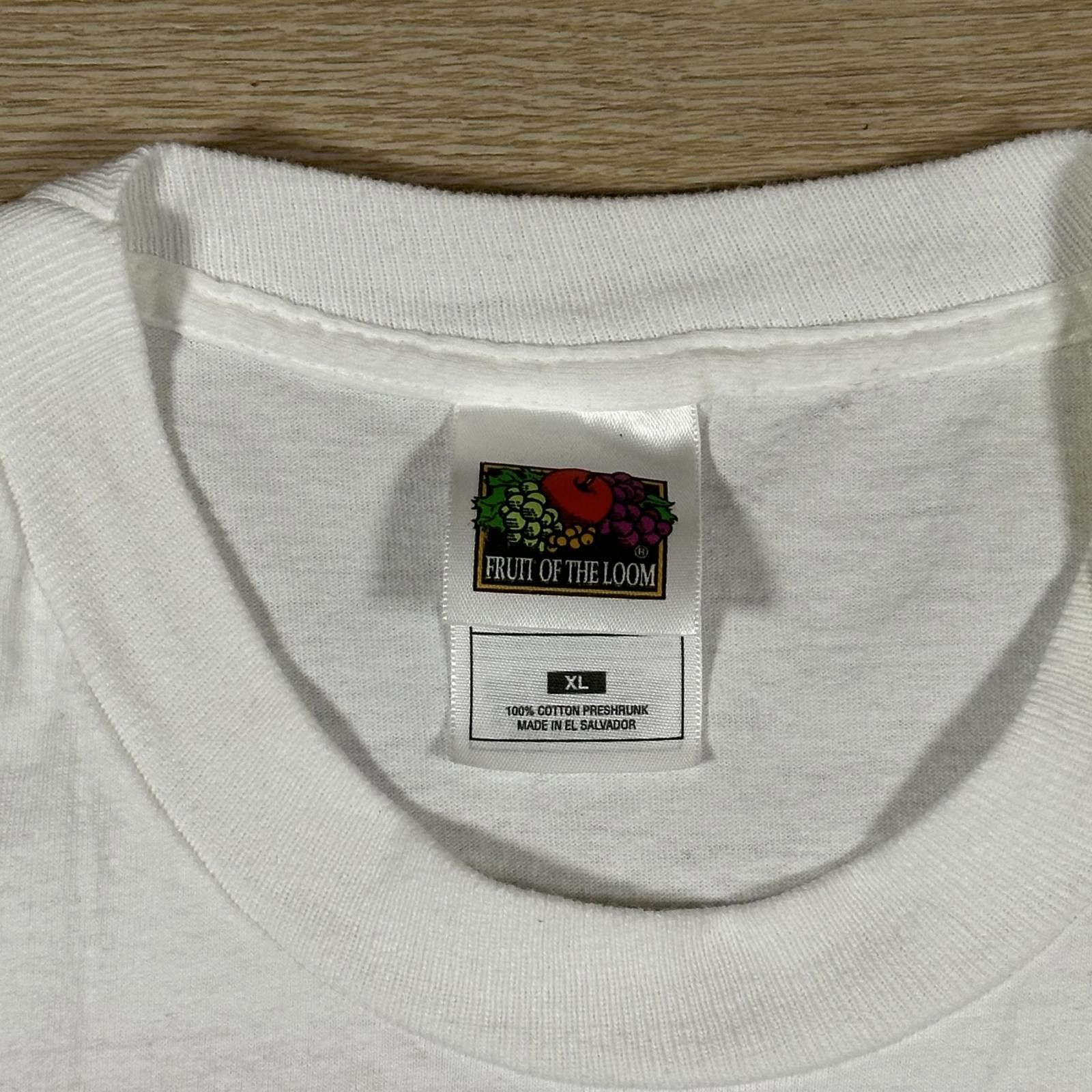 Fruit Of The Loom Fruit of the Loom Mens T-Shirt Large White Wisconsin Badgers Size US XL / EU 56 / 4 - 4 Thumbnail