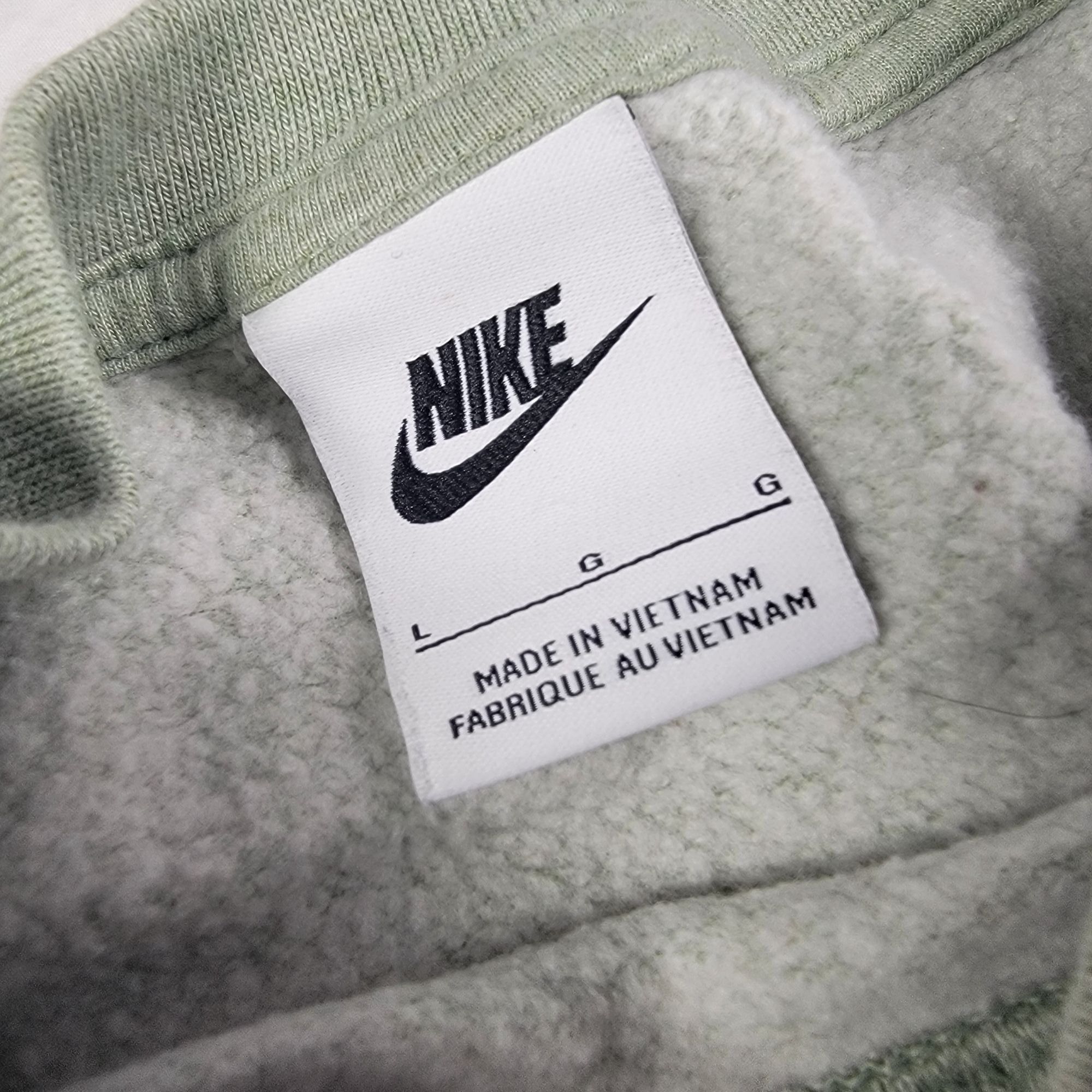 Nike Nike Adults Large Green Pullover Sweater Mesa Arizona 1 - 3 Size US L / EU 52-54 / 3 - 3 Thumbnail