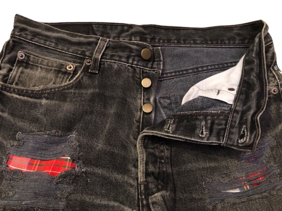 Levi's 🔥Vintage LEVIS x LaTOTALITE Distressed Patchwork 501xx Jeans Size US 32 / EU 48 - 7 Thumbnail
